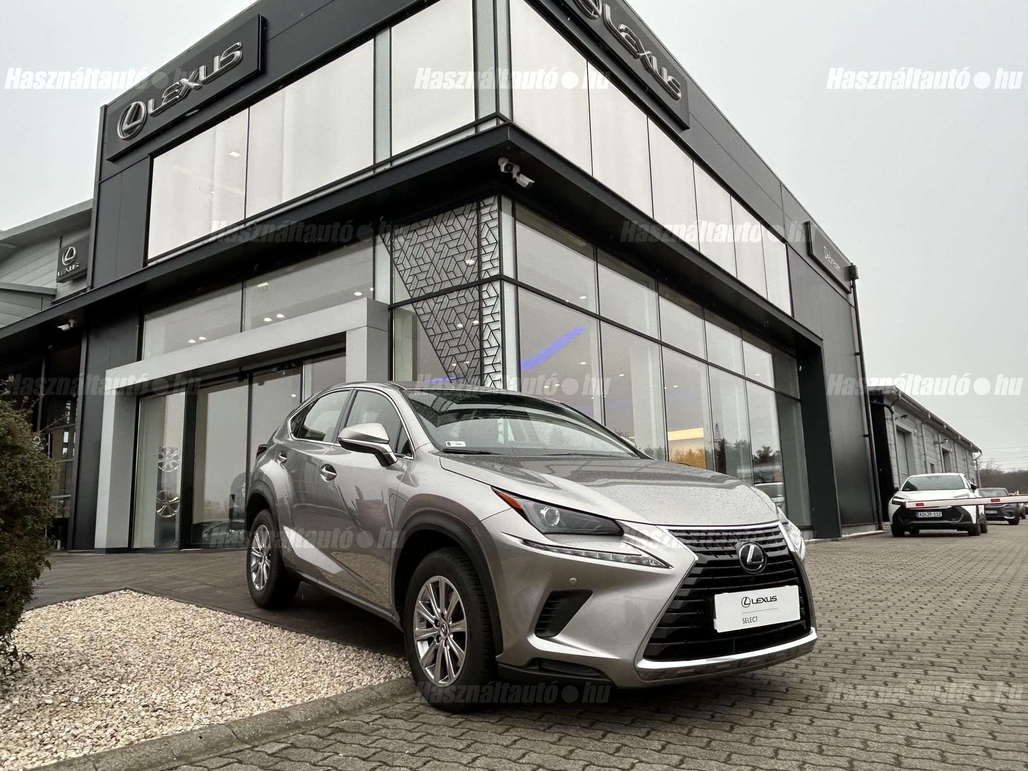 LEXUS NX 300h Comfort Safety CVT
