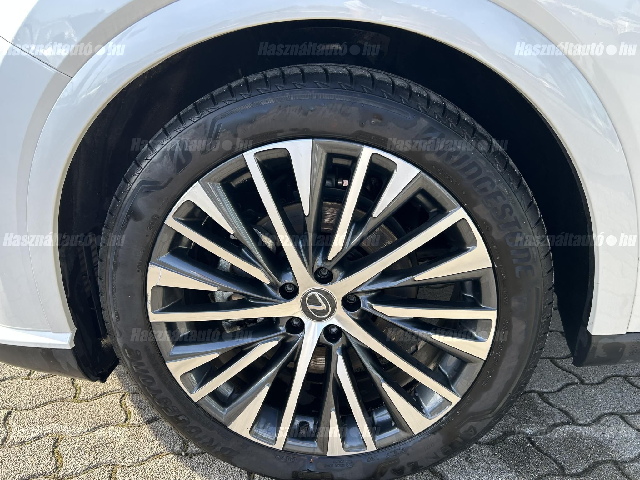 LEXUS RX 450h+ Prestige e-CVT ÁFA-s autó