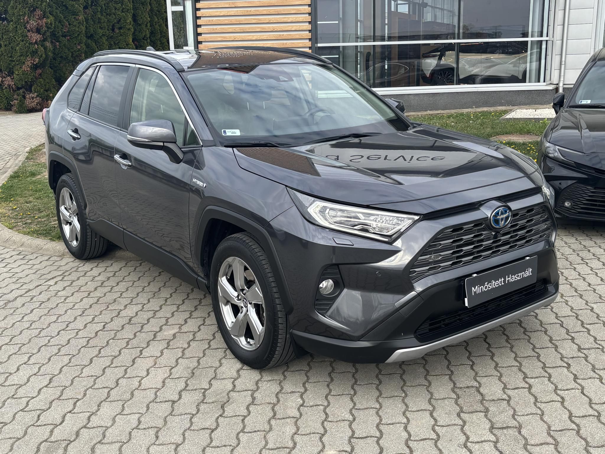 TOYOTA RAV 4 Rav4 2.5 Hybrid Executive e-CVT + 2 év Toyota Minősített Használt Autó Garancia