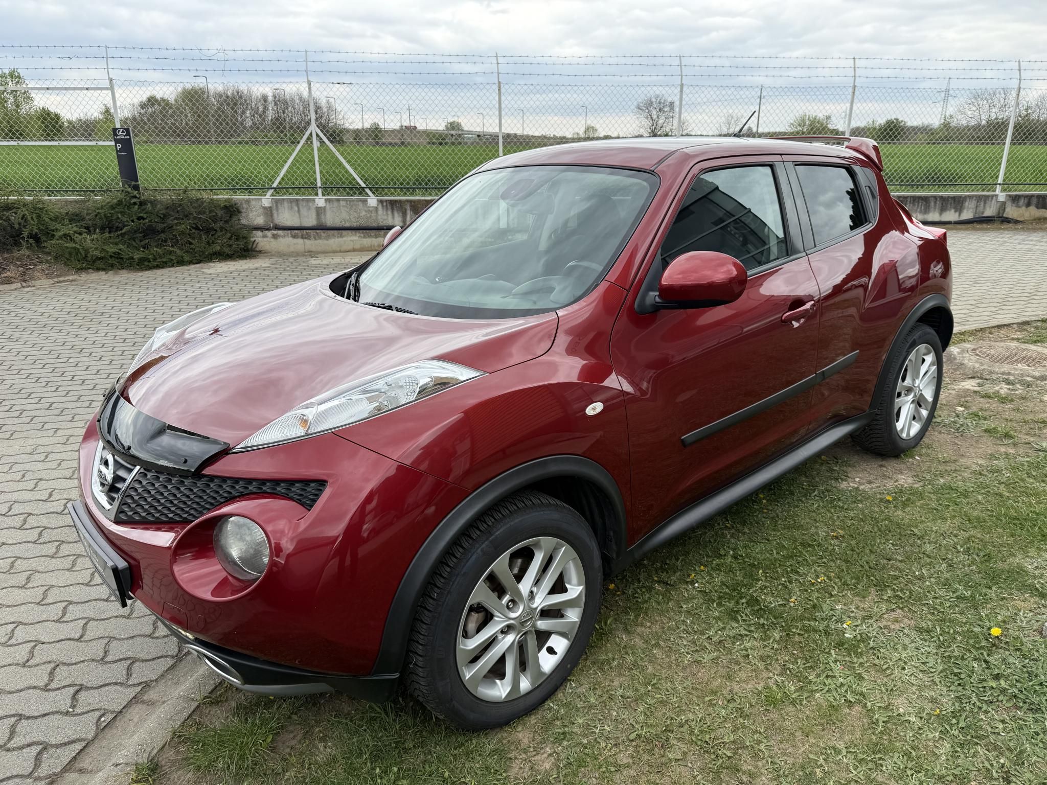 NISSAN JUKE 1.6 DIG-T Tekna