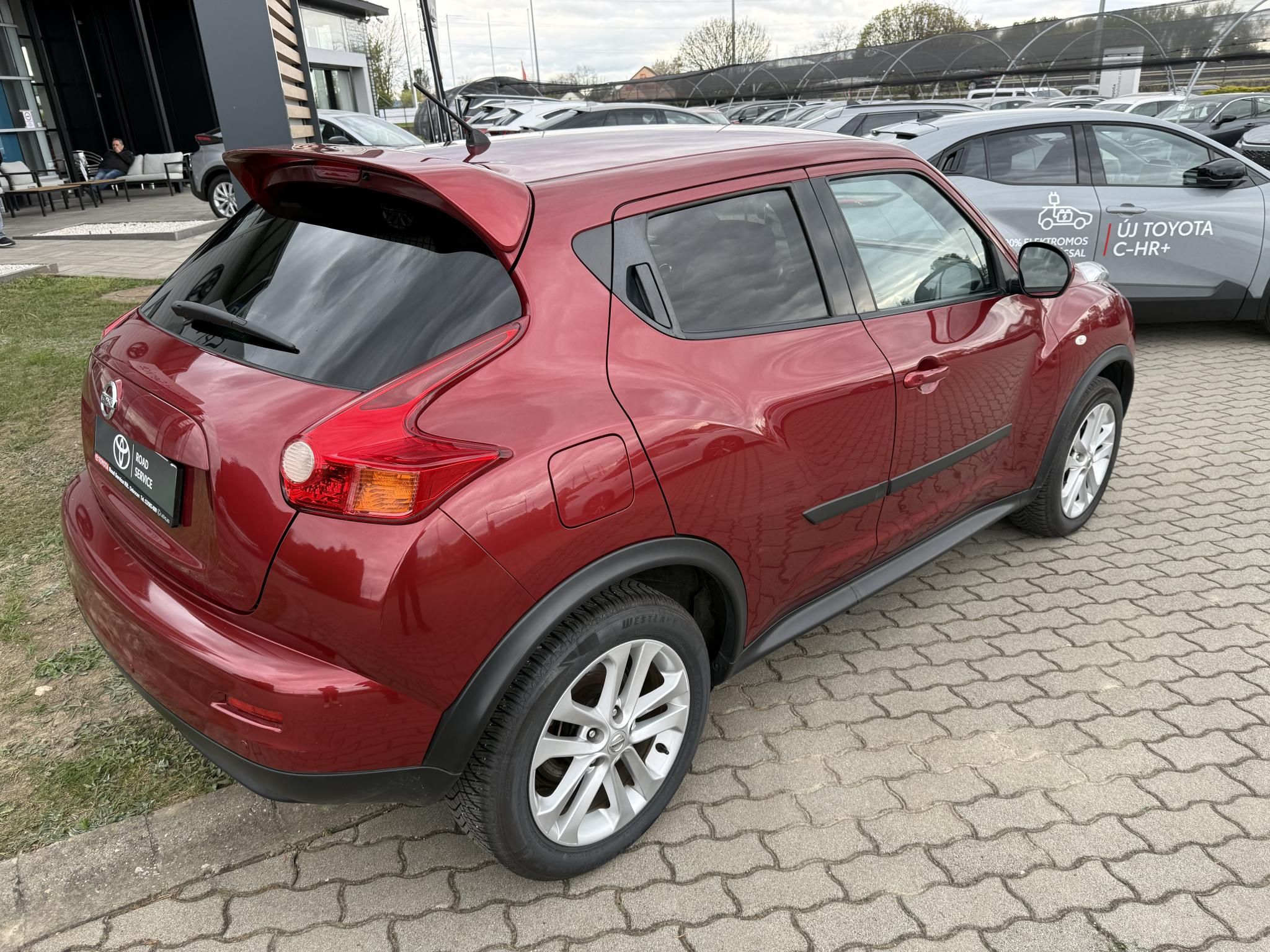 NISSAN JUKE 1.6 DIG-T Tekna