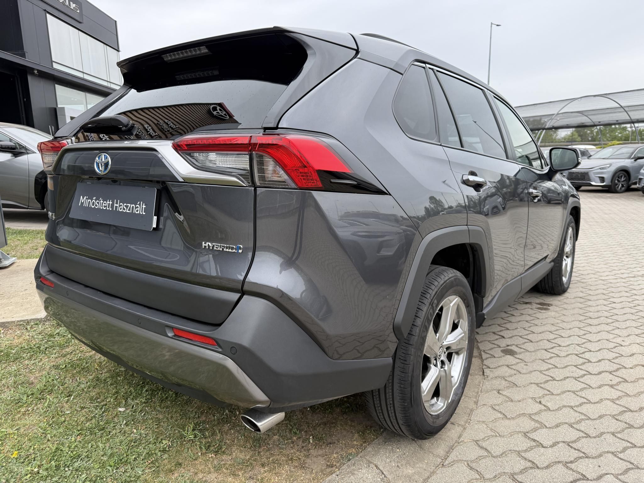 TOYOTA RAV 4 Rav4 2.5 Hybrid Executive e-CVT + 2 év Toyota Minősített Használt Autó Garancia