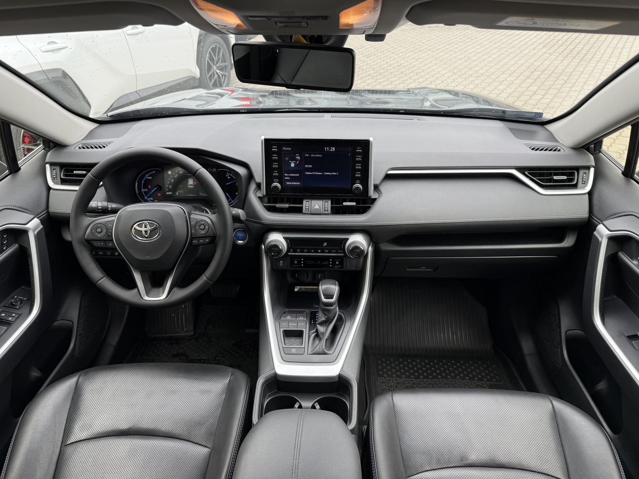 TOYOTA RAV 4 Rav4 2.5 Hybrid Executive e-CVT + 2 év Toyota Minősített Használt Autó Garancia