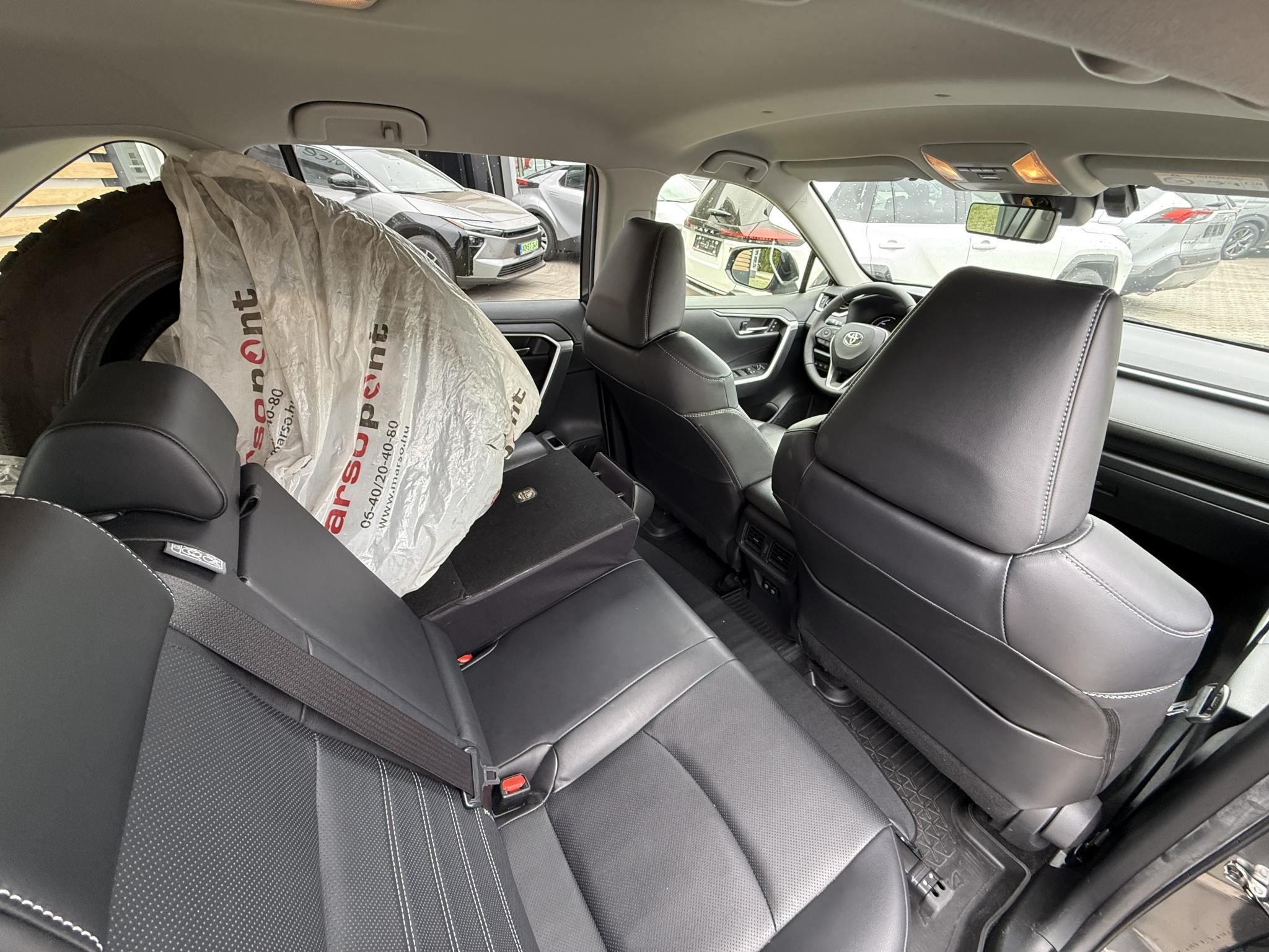 TOYOTA RAV 4 Rav4 2.5 Hybrid Executive e-CVT + 2 év Toyota Minősített Használt Autó Garancia