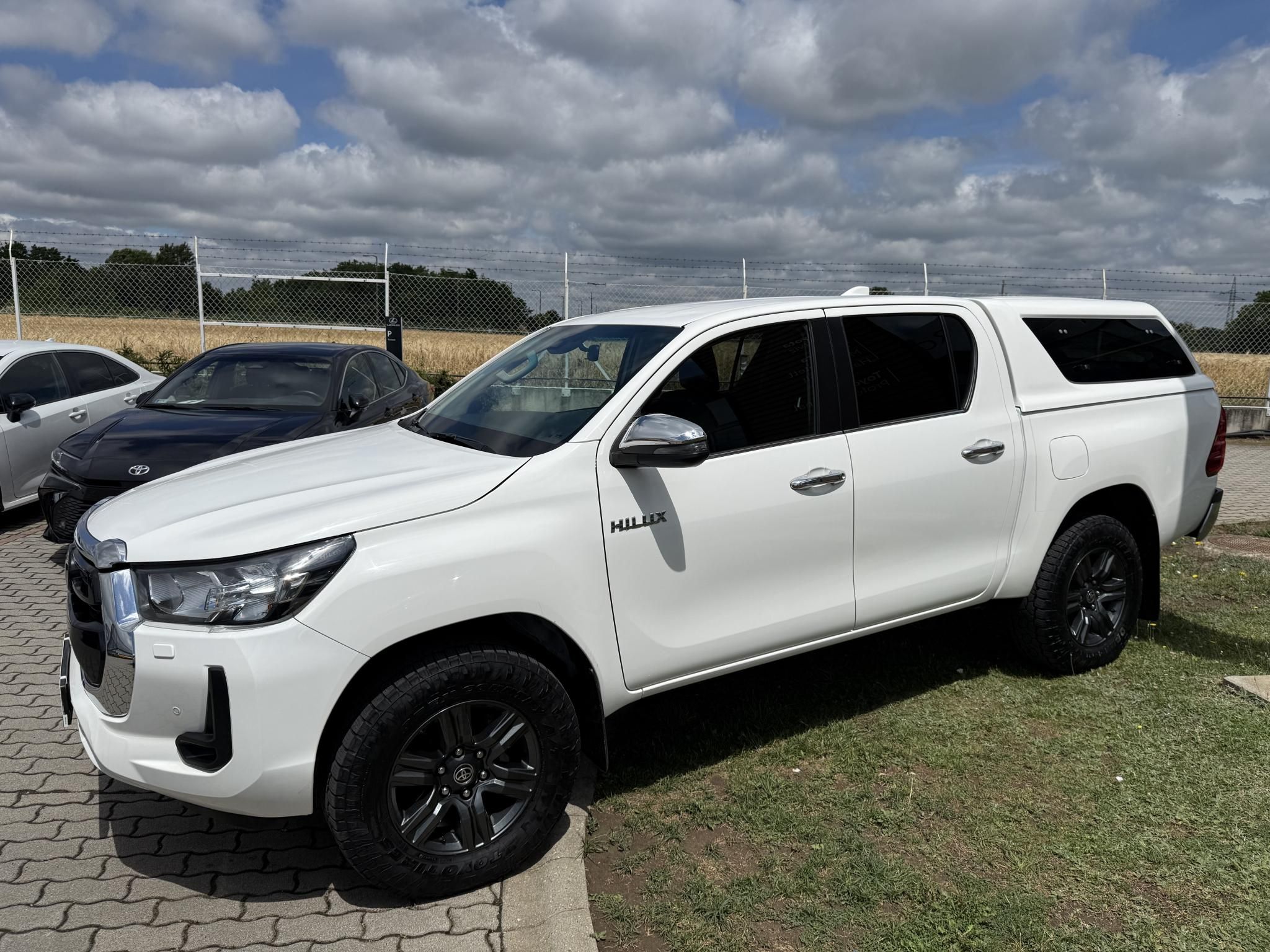 TOYOTA HILUX 2.8 D-4D 4x4 Double Active