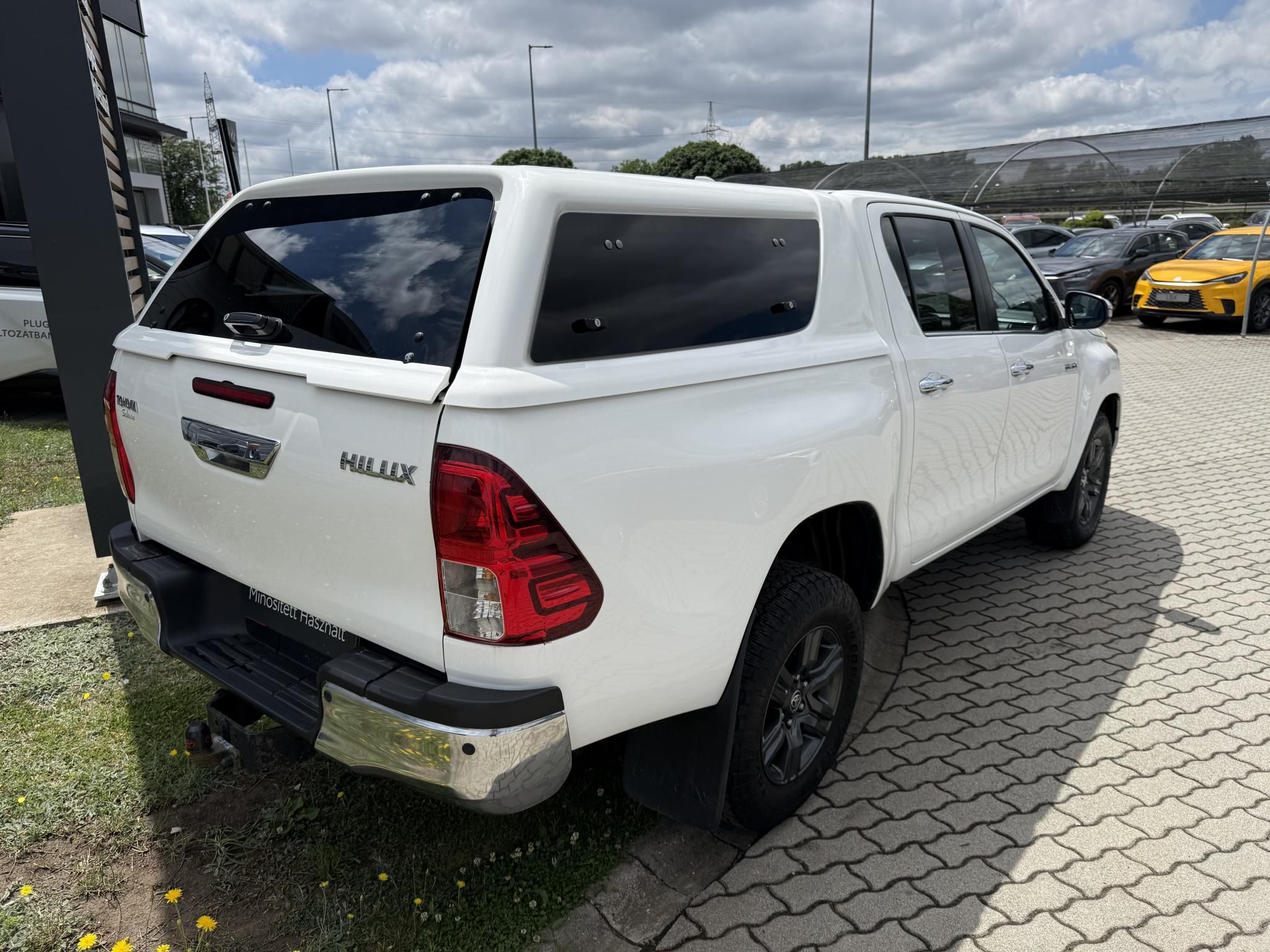 TOYOTA HILUX 2.8 D-4D 4x4 Double Active