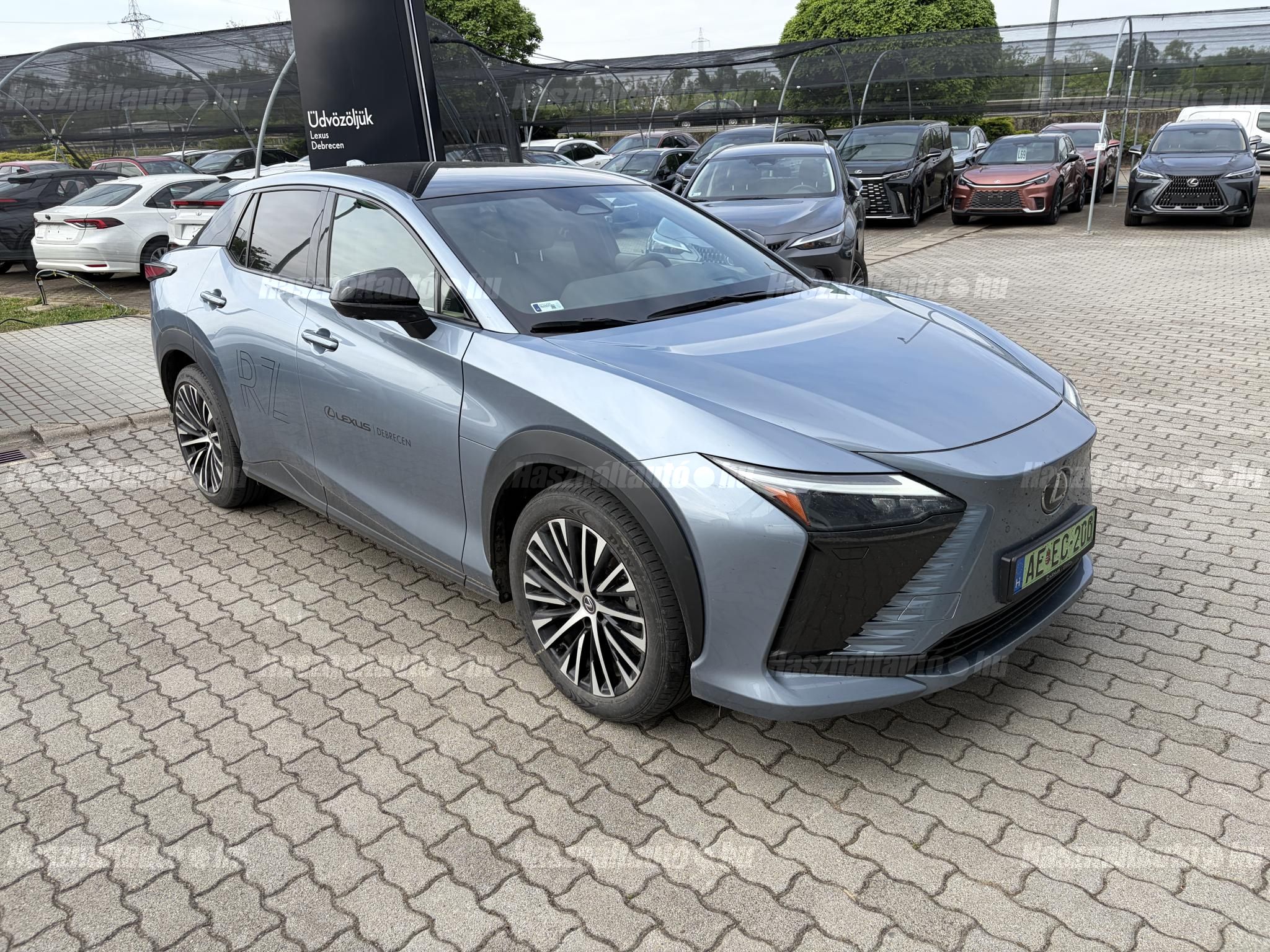 LEXUS RZ 450e Prestige Top