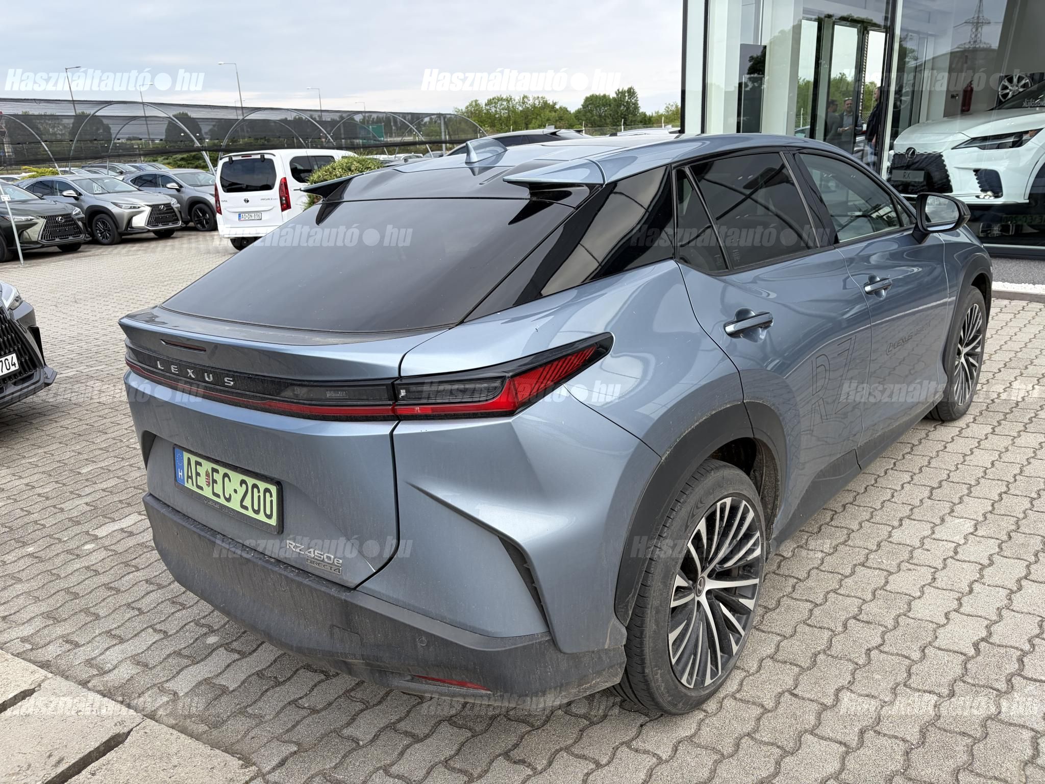 LEXUS RZ 450e Prestige Top