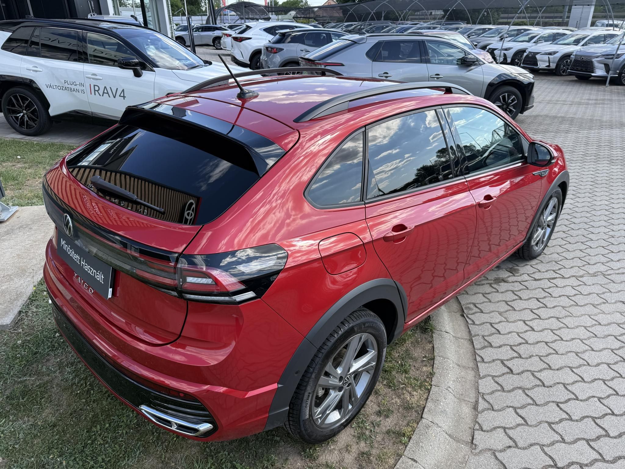 VOLKSWAGEN TAIGO 1.0 TSI R-Line