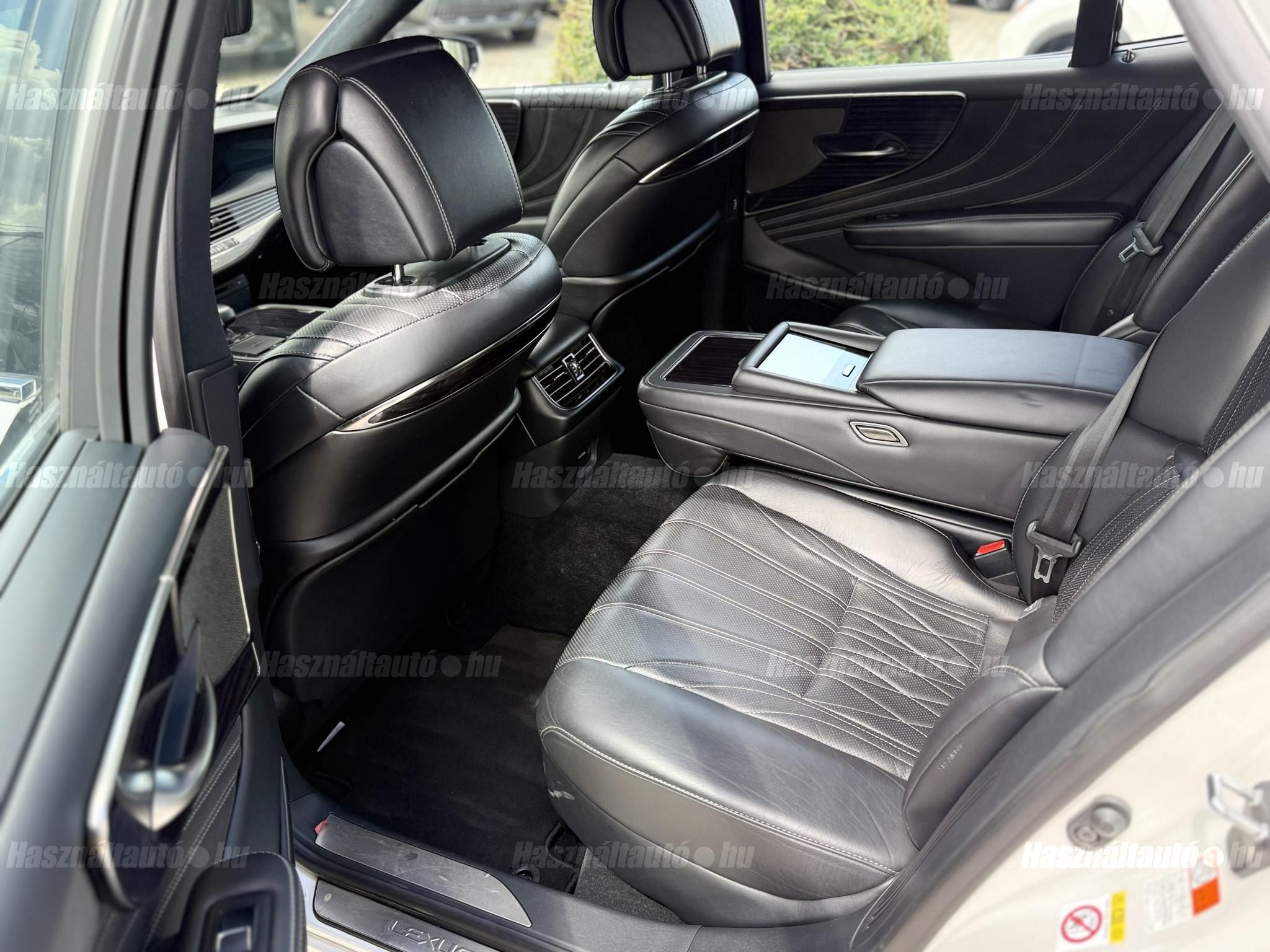 LEXUS LS 500h Prestiege CVT