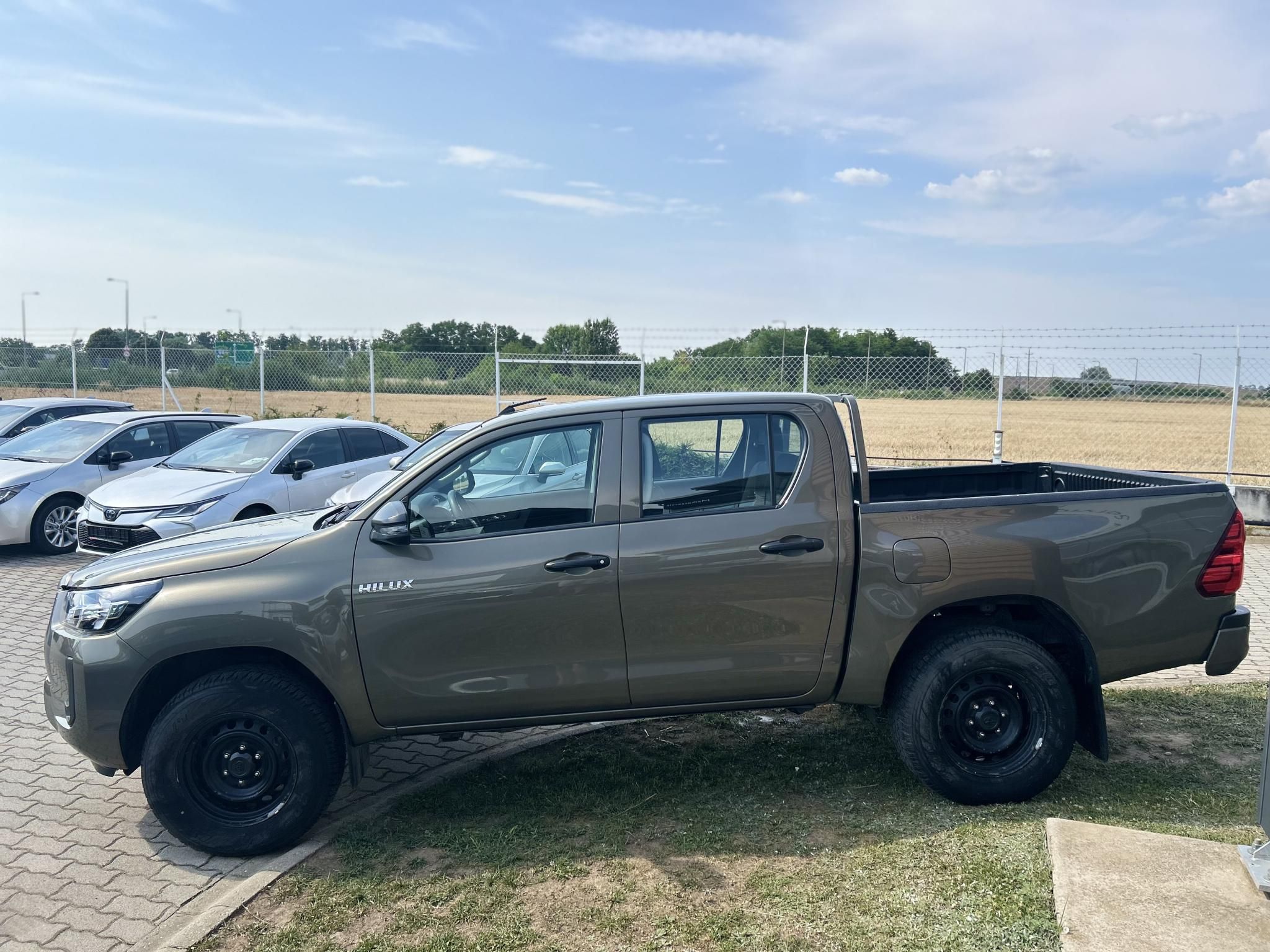 TOYOTA HILUX 2.4 D-4D 4x4 Double Live
