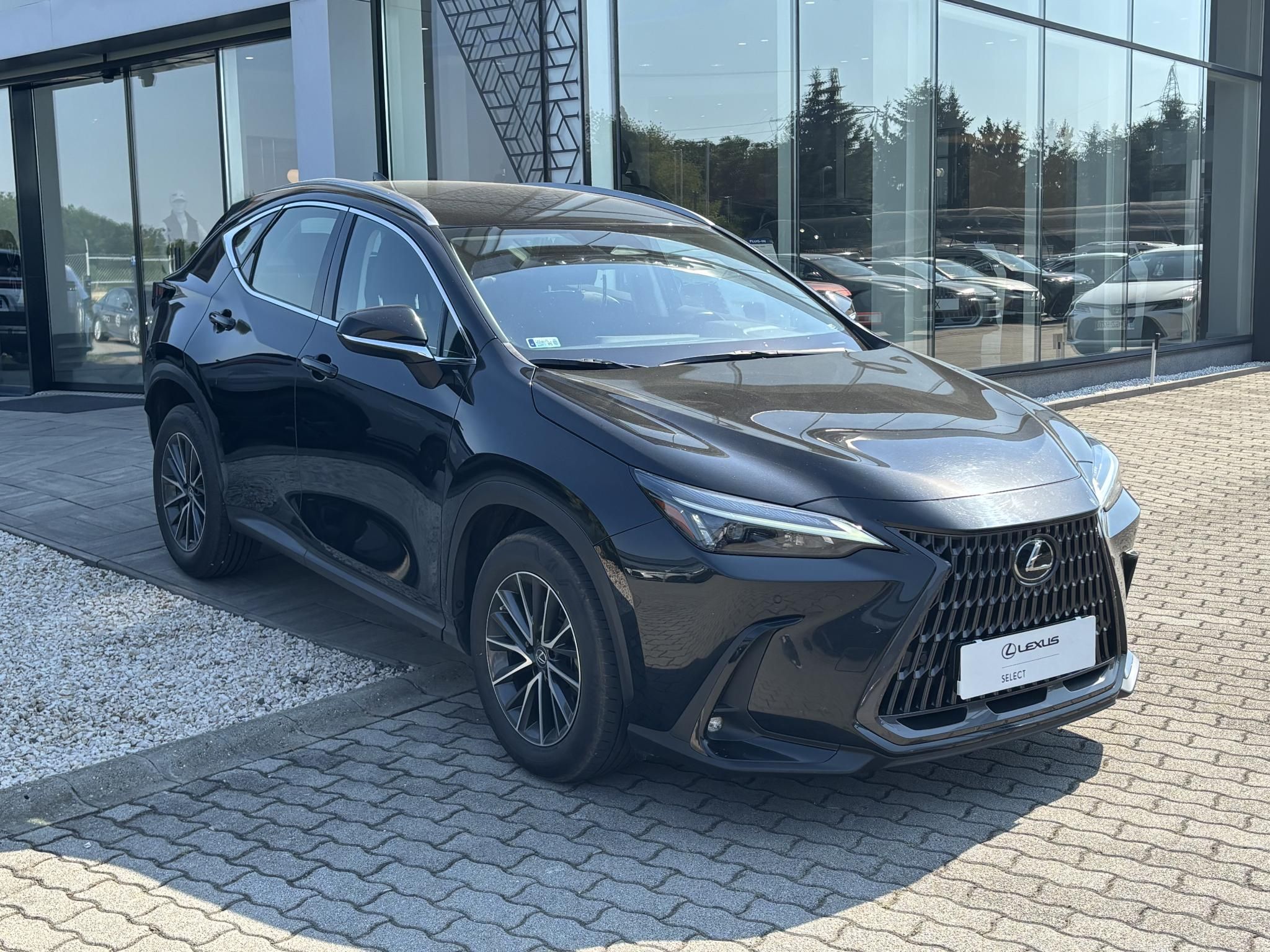 LEXUS NX 350h Elegance CVT + 2 év Lexus Select Minősített Használt Autó Garancia