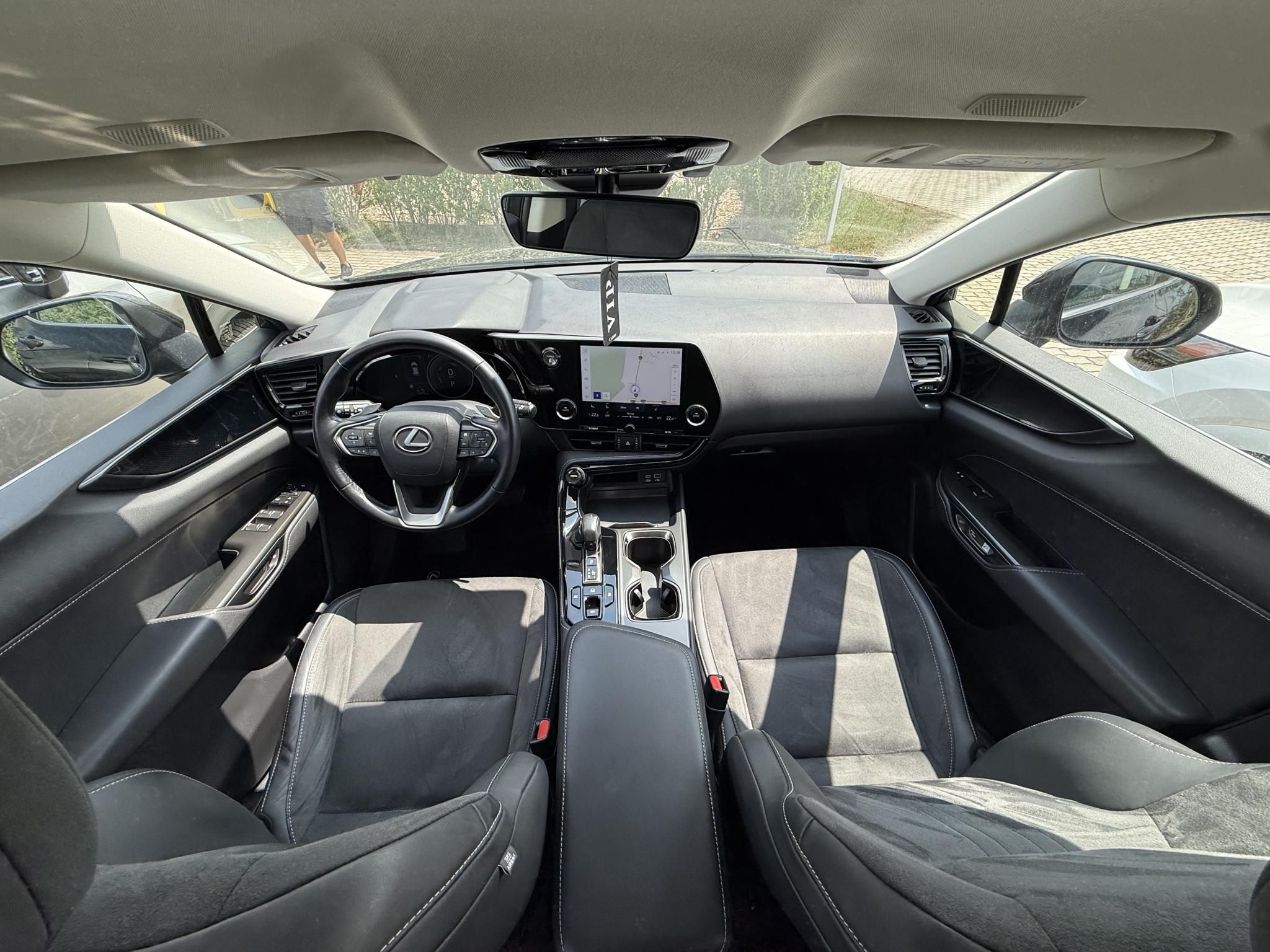 LEXUS NX 350h Elegance CVT + 2 év Lexus Select Minősített Használt Autó Garancia