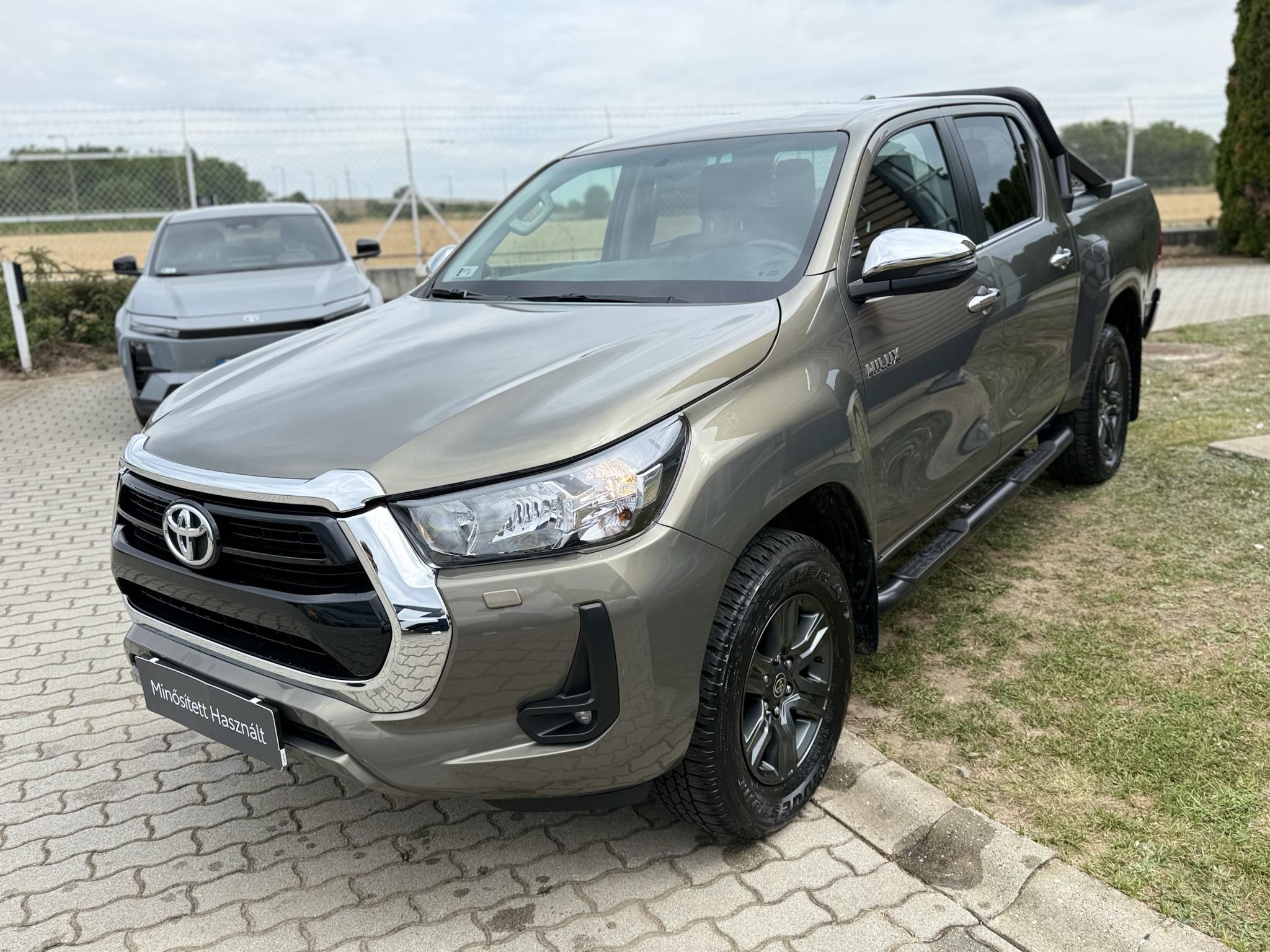 TOYOTA HILUX 2.8 D-4D 4x4 Double Active (Automata)