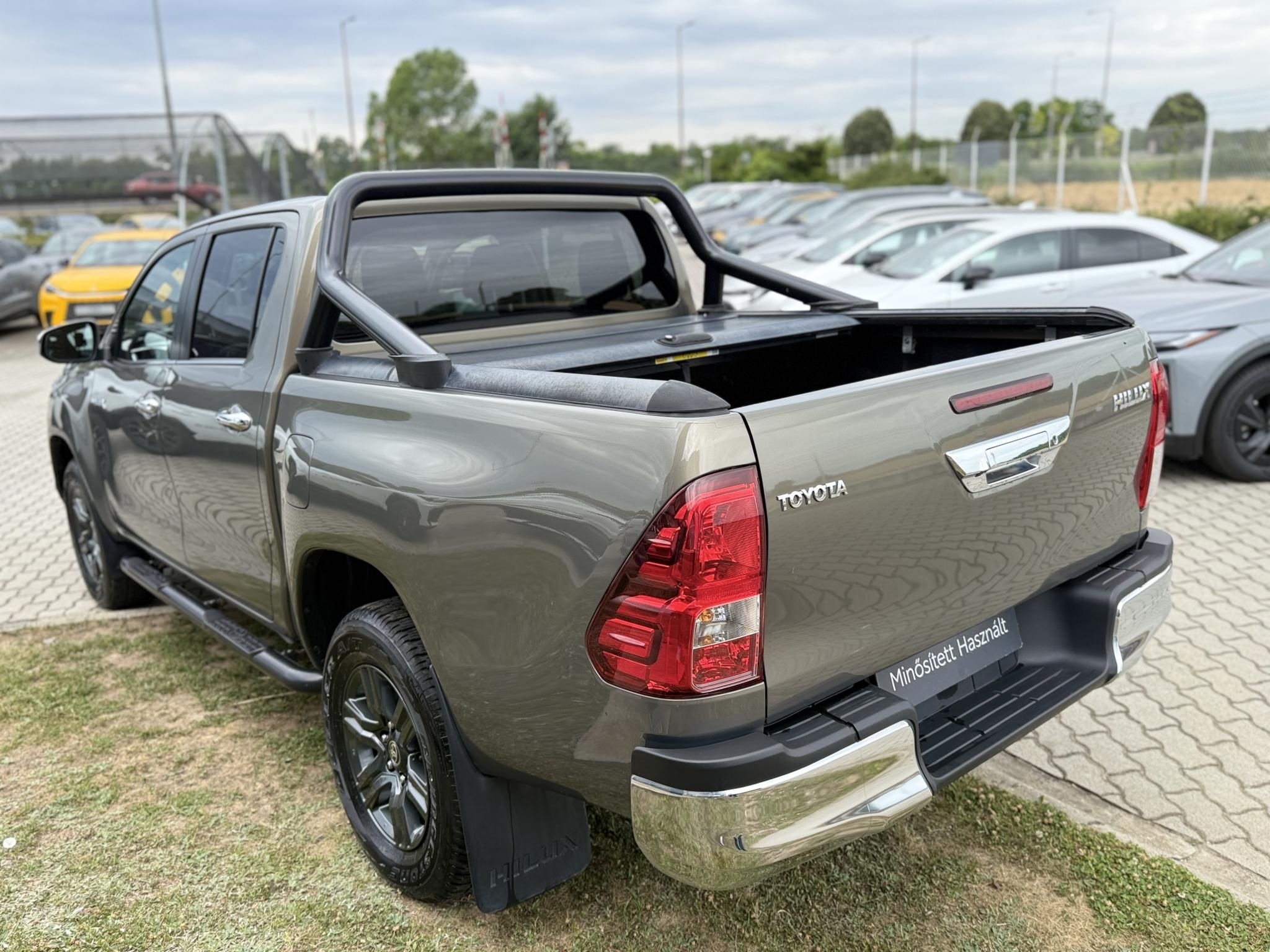 TOYOTA HILUX 2.8 D-4D 4x4 Double Active (Automata)
