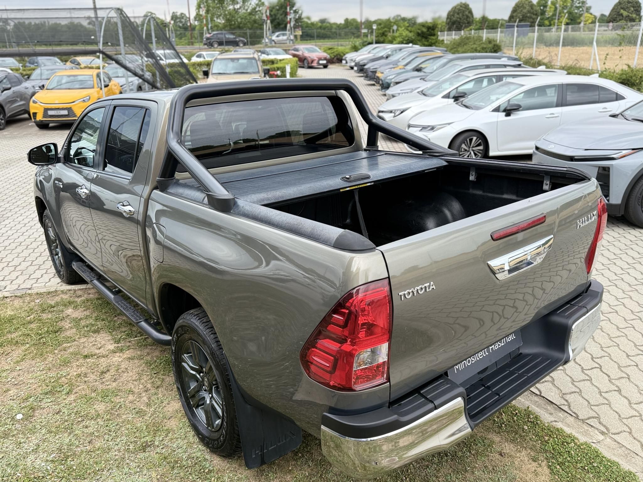 TOYOTA HILUX 2.8 D-4D 4x4 Double Active (Automata)