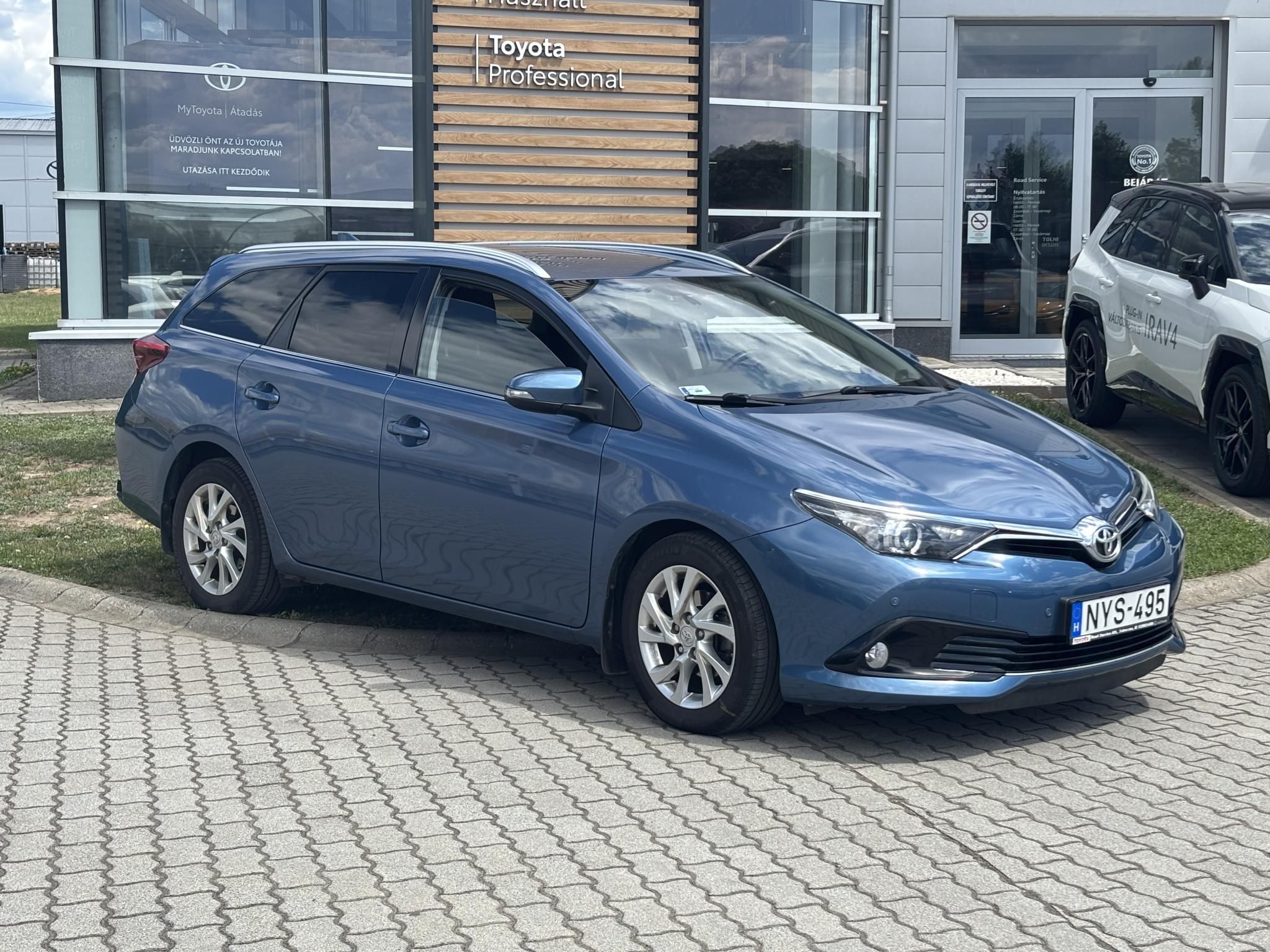 TOYOTA AURIS Touring Sports 1.6 Active Trend+ BIZOMÁNYOS ÉRTÉKESÍTÉS!