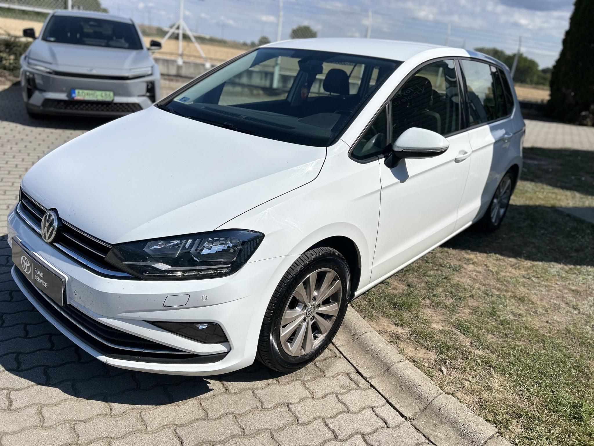 VOLKSWAGEN GOLF SPORTSVAN 1.5 TSI ACT Comfortline