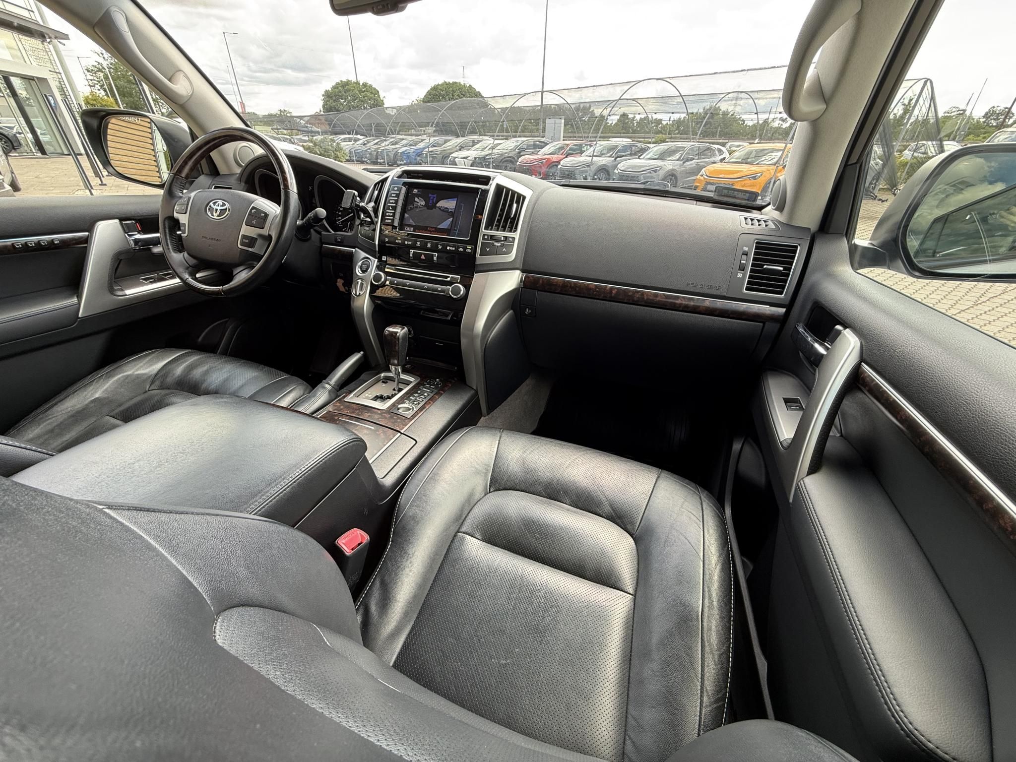 TOYOTA LAND CRUISER 4.5 D (Automata)