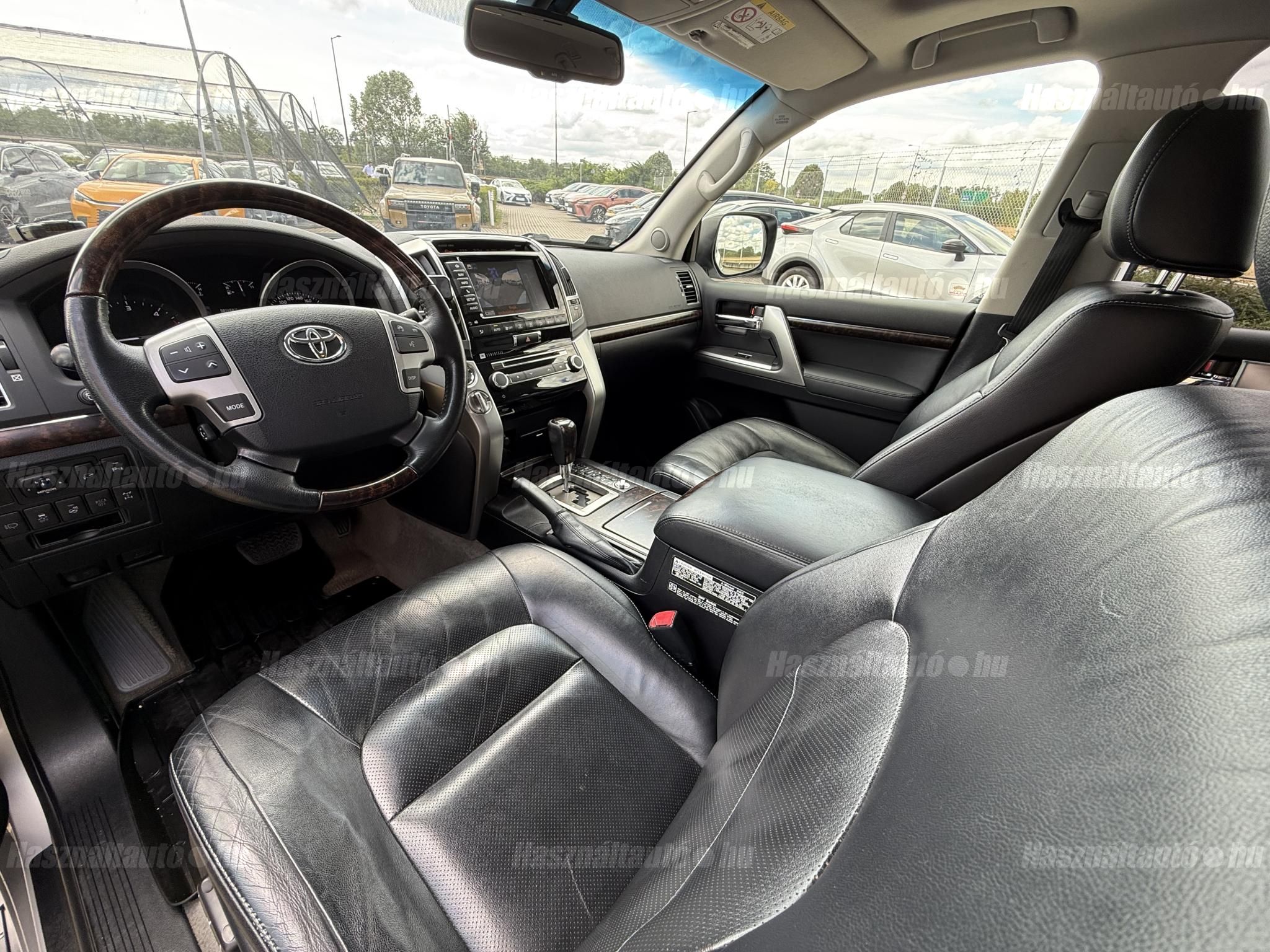 TOYOTA LAND CRUISER 4.5 D (Automata)