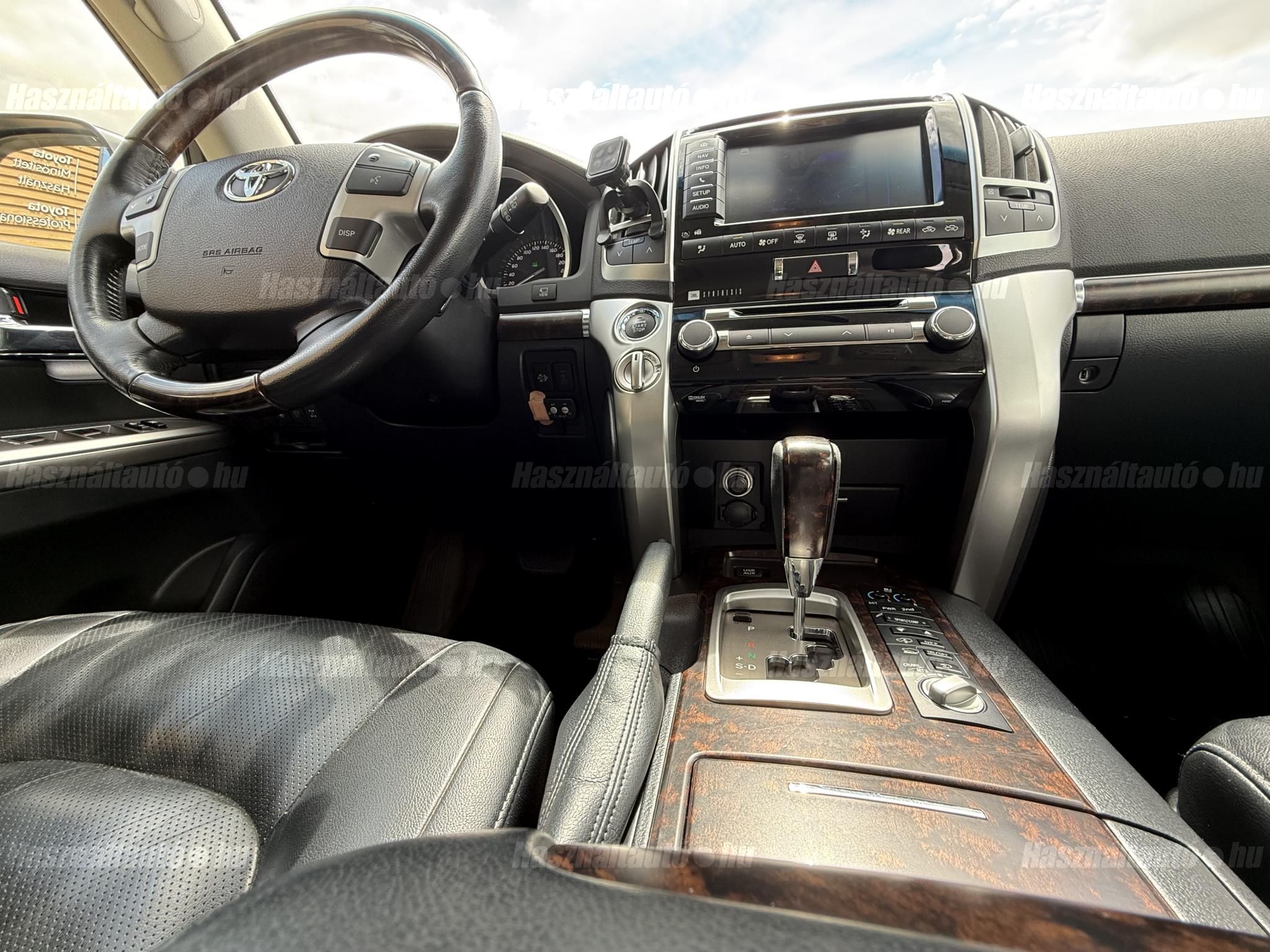 TOYOTA LAND CRUISER 4.5 D (Automata)