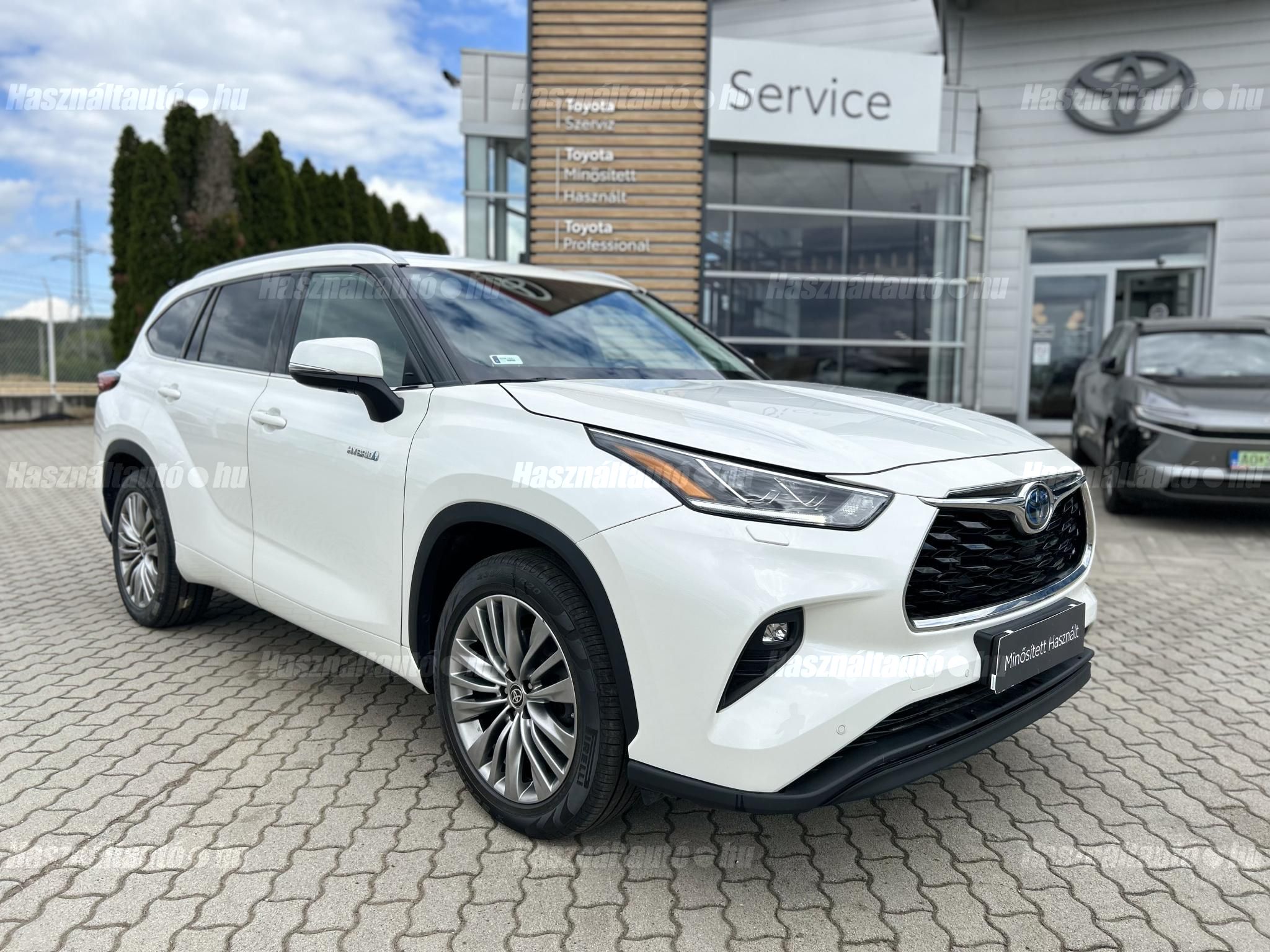 TOYOTA HIGHLANDER 2.5 Hybrid Prestige Tech CVT +2 ÉV TOYOTA MINŐSÍTETT HASZNÁLT GARANCIA