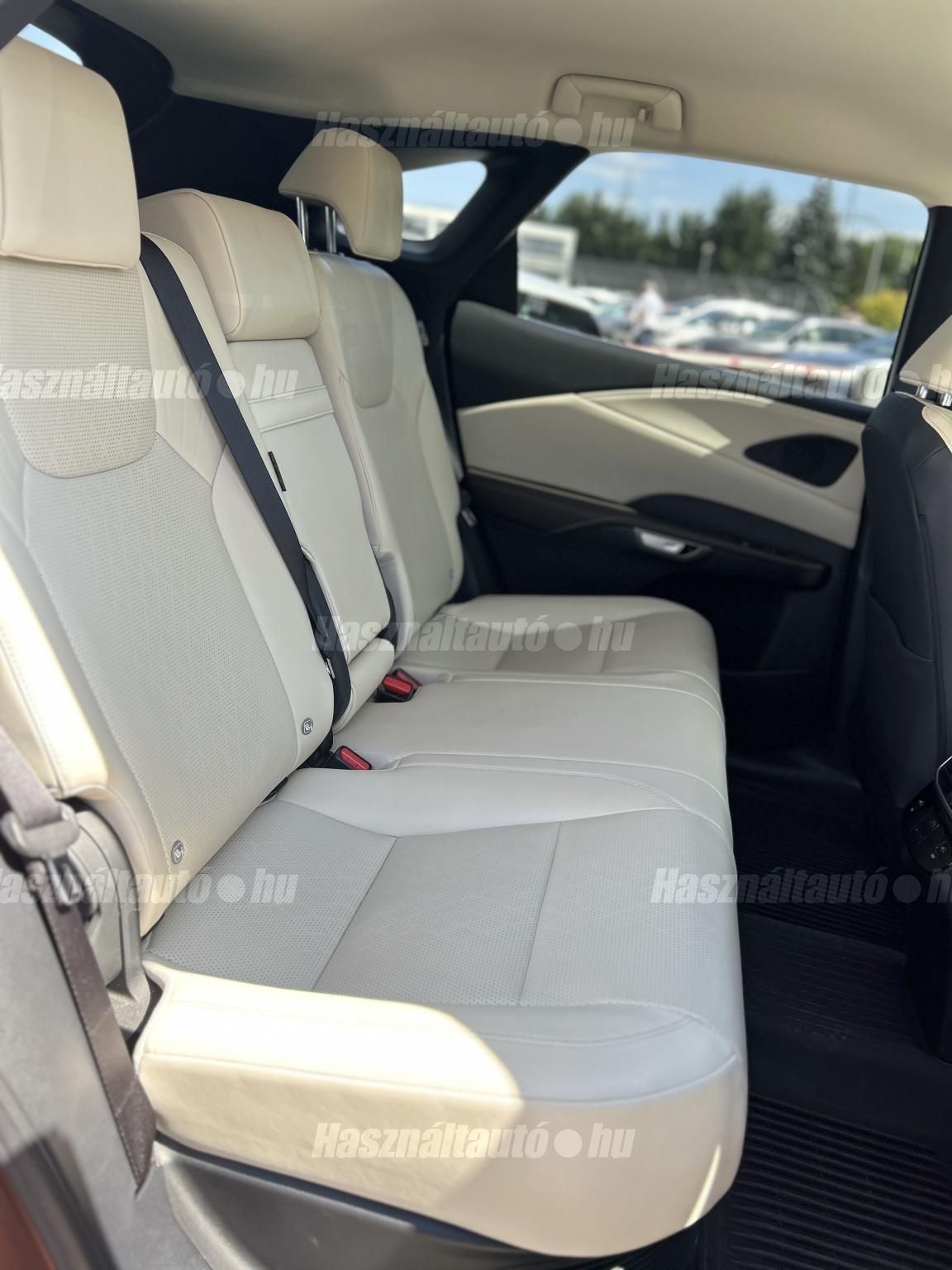 LEXUS RX 450h+ Prestige Plus e-CVT + 2 év Lexus Select Garancia