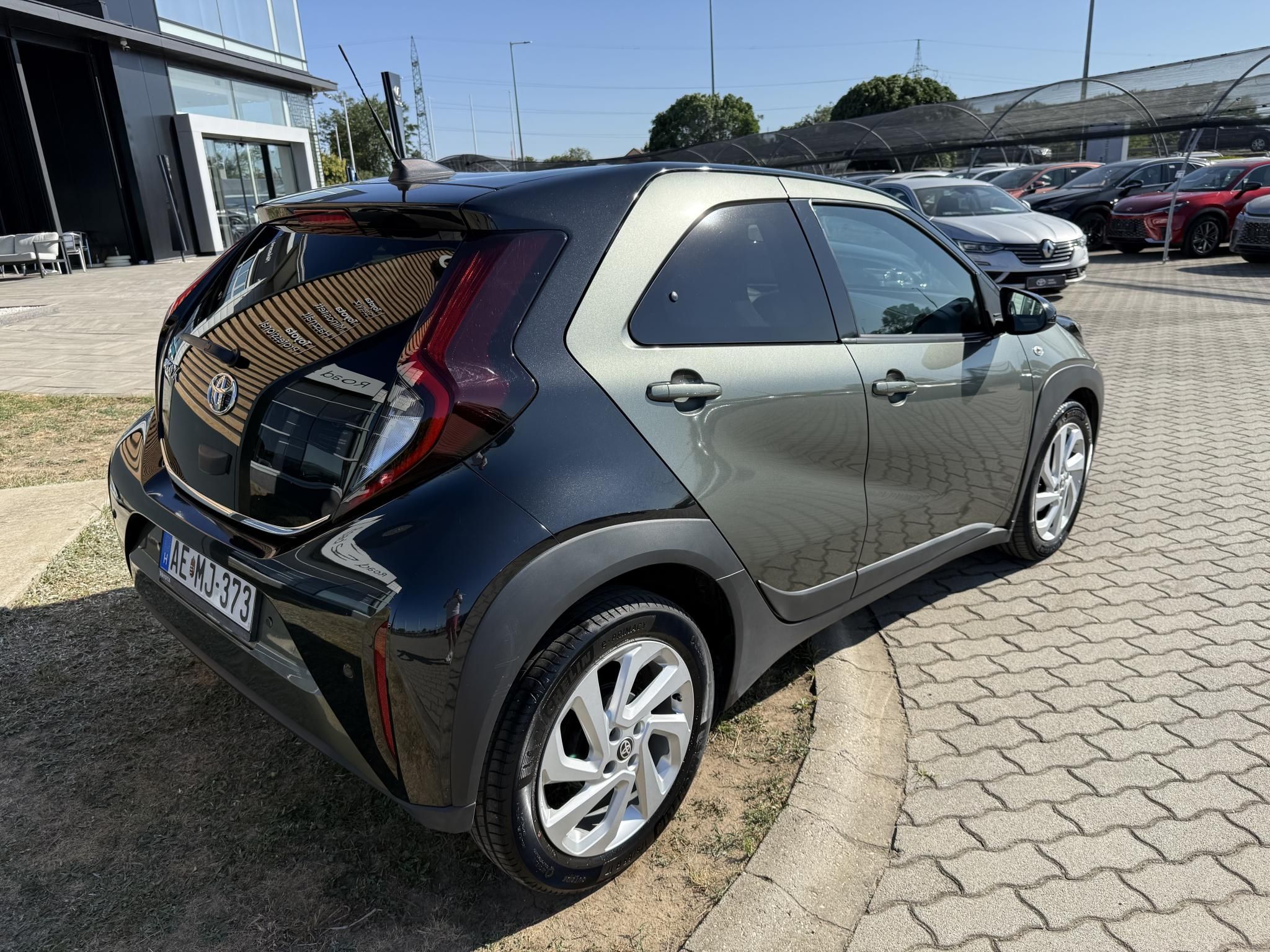 TOYOTA AYGO X 1.0 VVT-i Style Tech Vision + 2 év Toyota Minősített Használt Autó Garancia