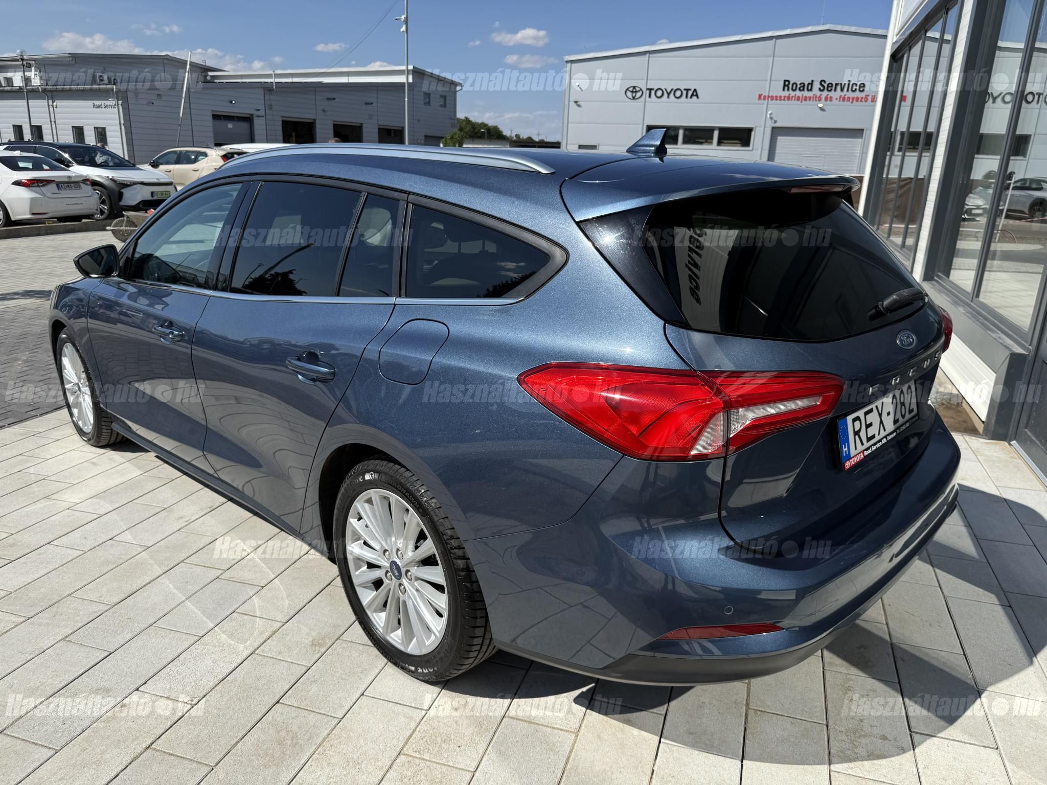 FORD FOCUS 1.5 EcoBoost Titanium