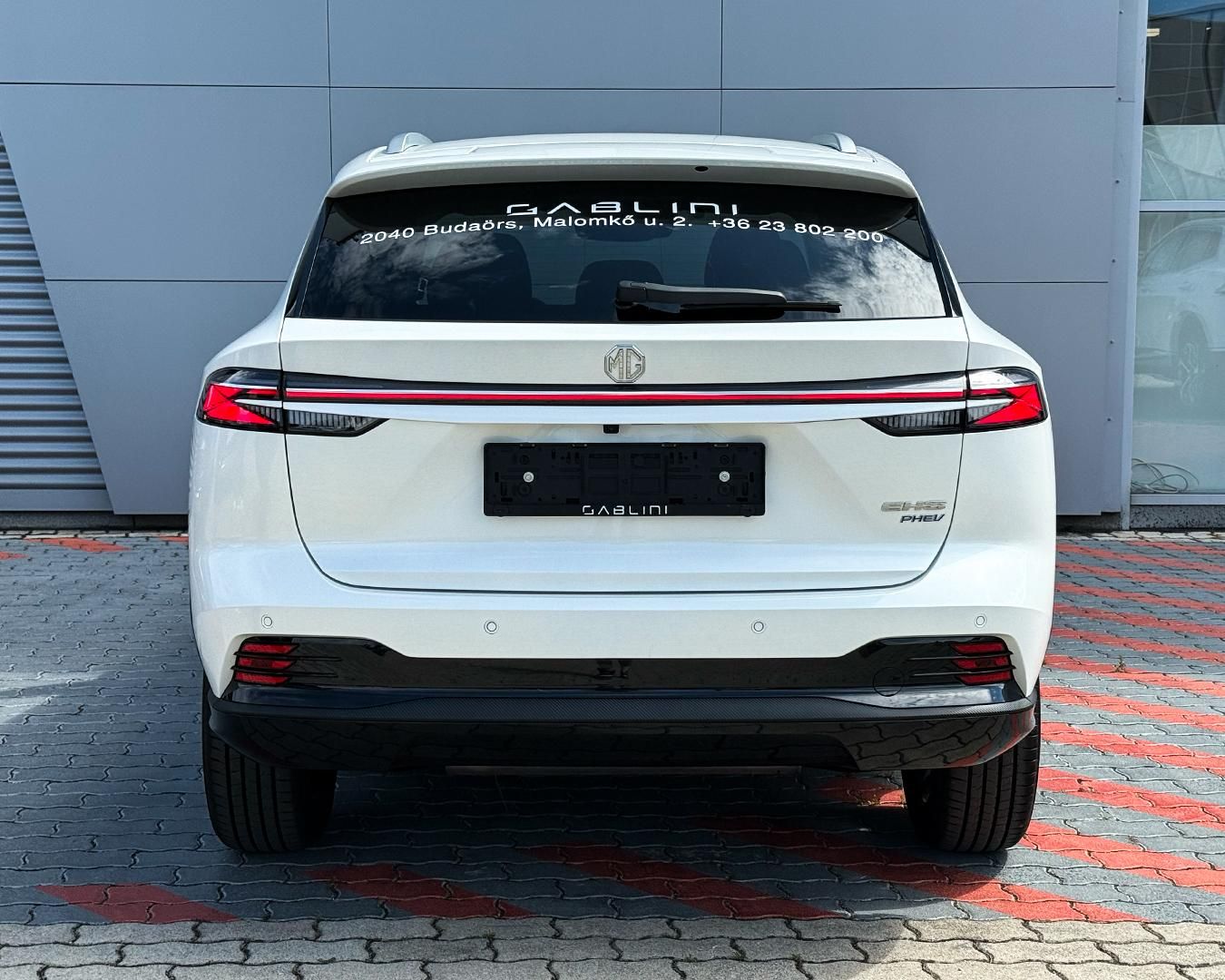 MG HS 1.5 T-GDI PHEV Luxury (Automata) 0% THM. 50% KEDVEZMÉNY PRÉMIUM TÉLIGUMI SZET - 4. kép