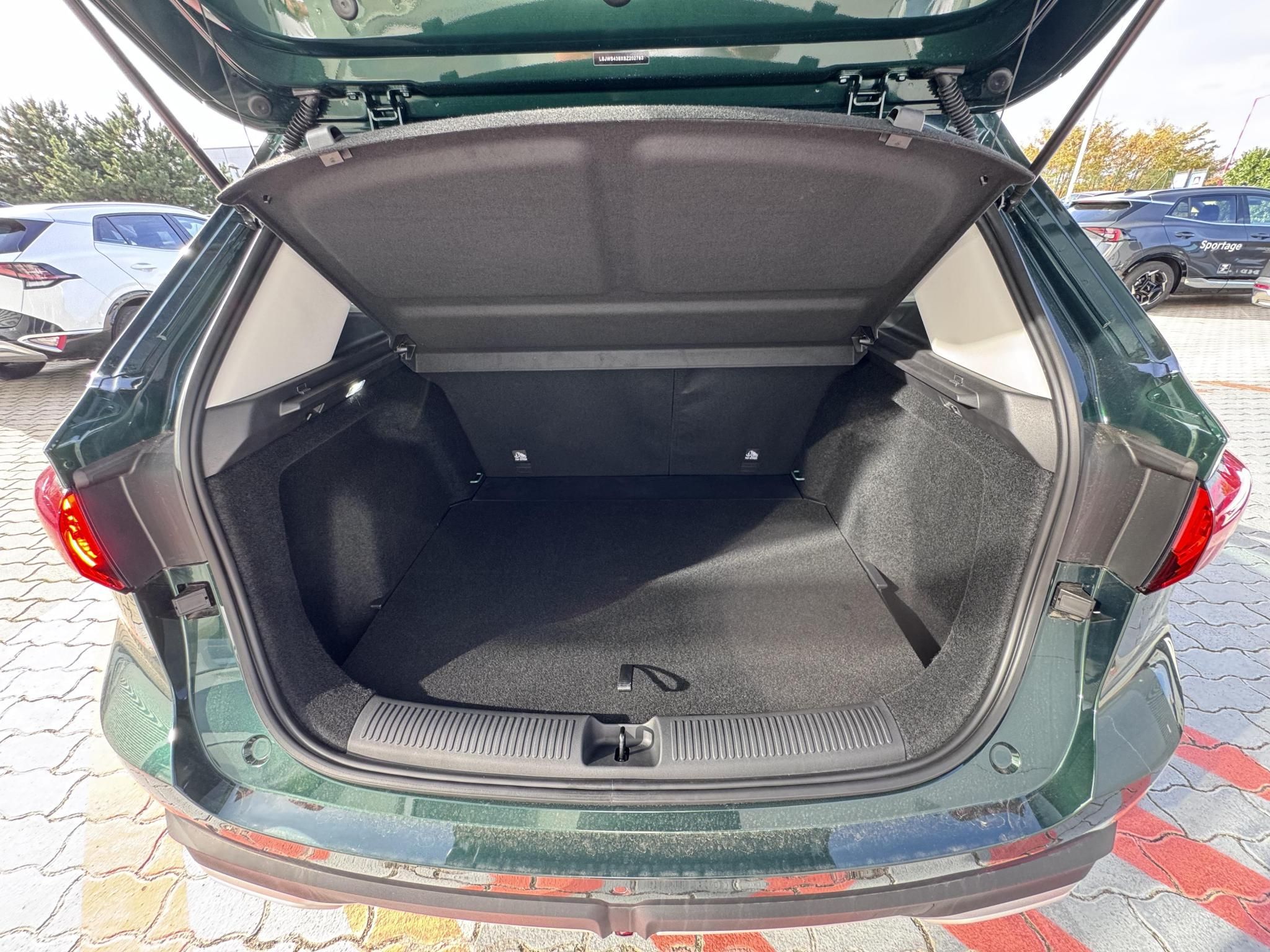 MG ZS 1.5 GDI Hybrid+ Luxury DCT TESZTAUTÓ - 8. kép