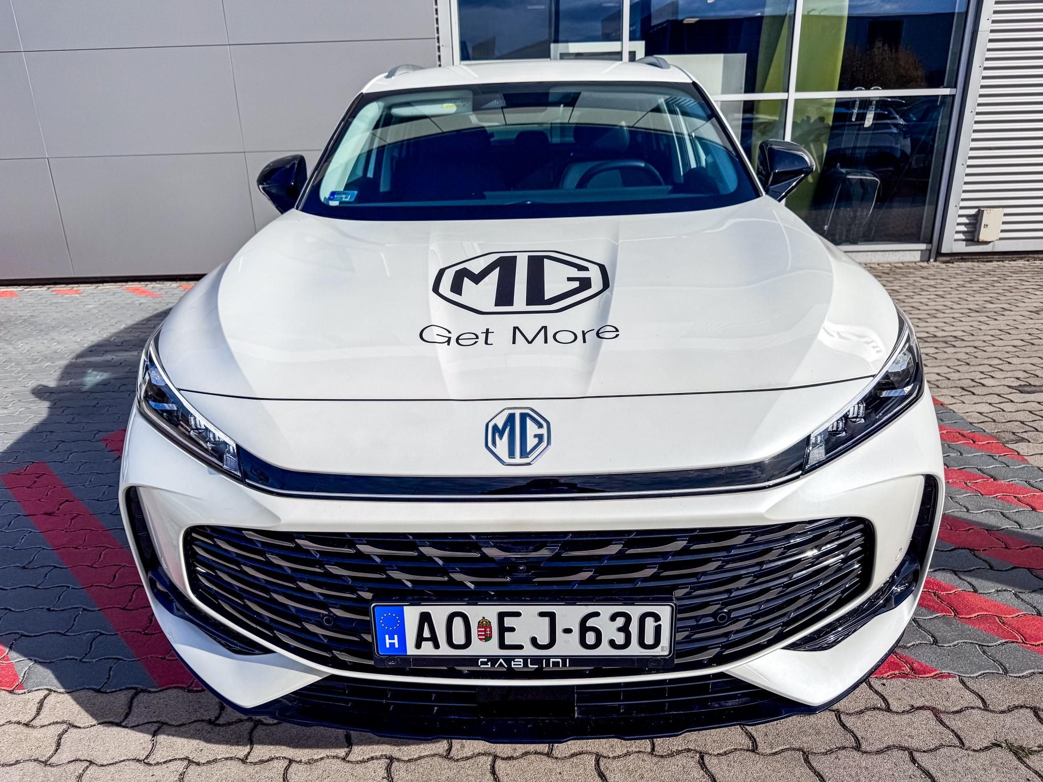 MG HS 1.5 T-GDI PHEV Luxury (Automata) TESZTAUTÓ - 4. kép