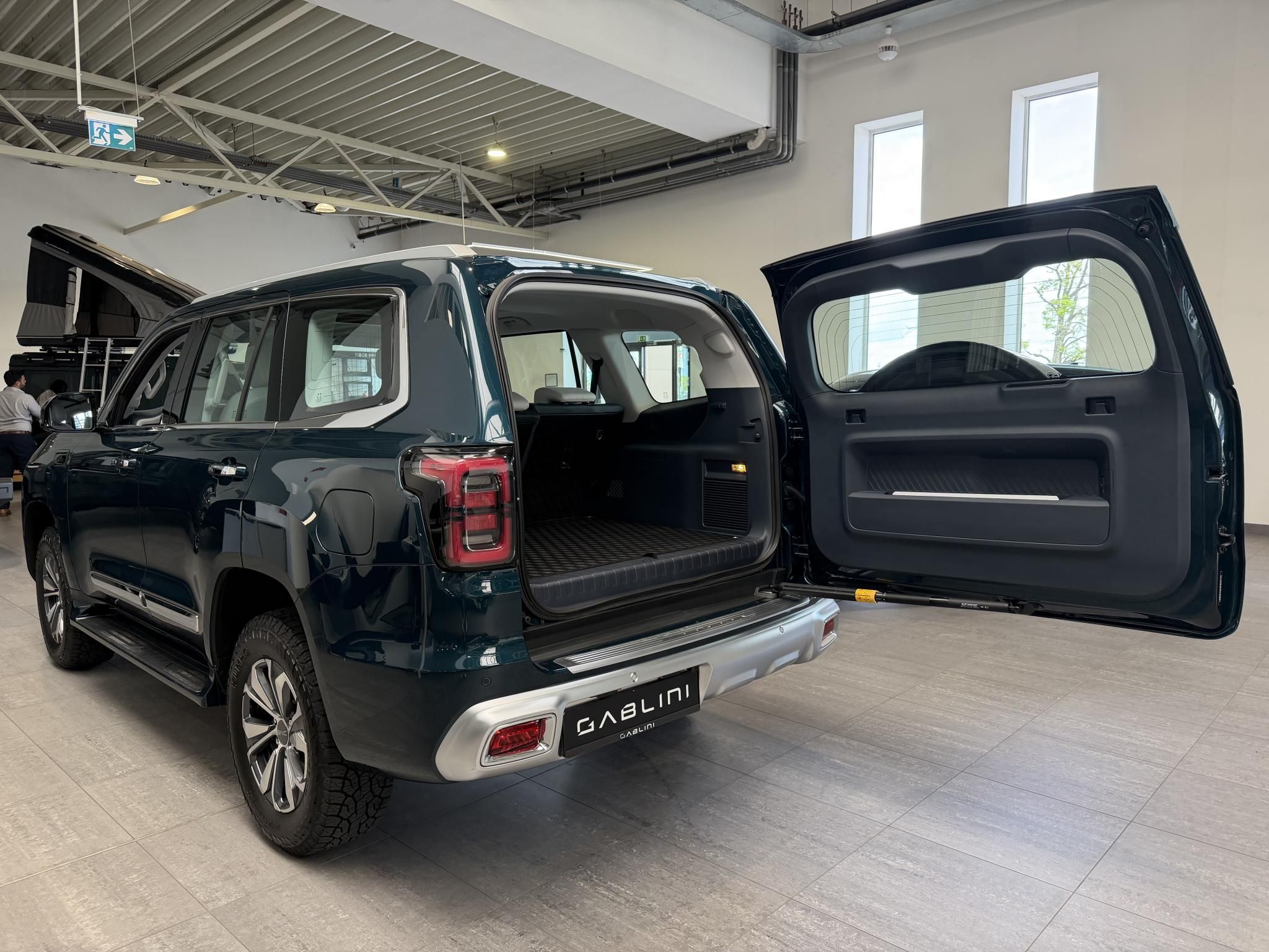BAIC BJ60 48V mild hybrid Flagship 7 üléses BEVEZETŐ ÁRON - 7. kép