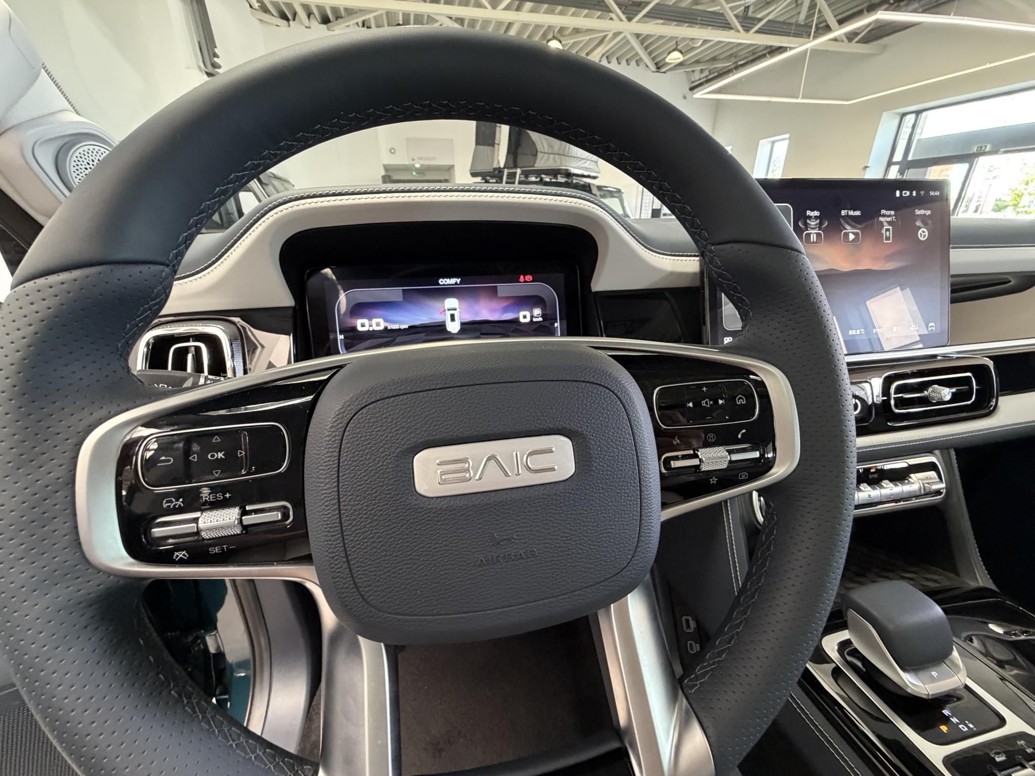 BAIC BJ60 48V mild hybrid Flagship 7 üléses BEVEZETŐ ÁRON - 13. kép