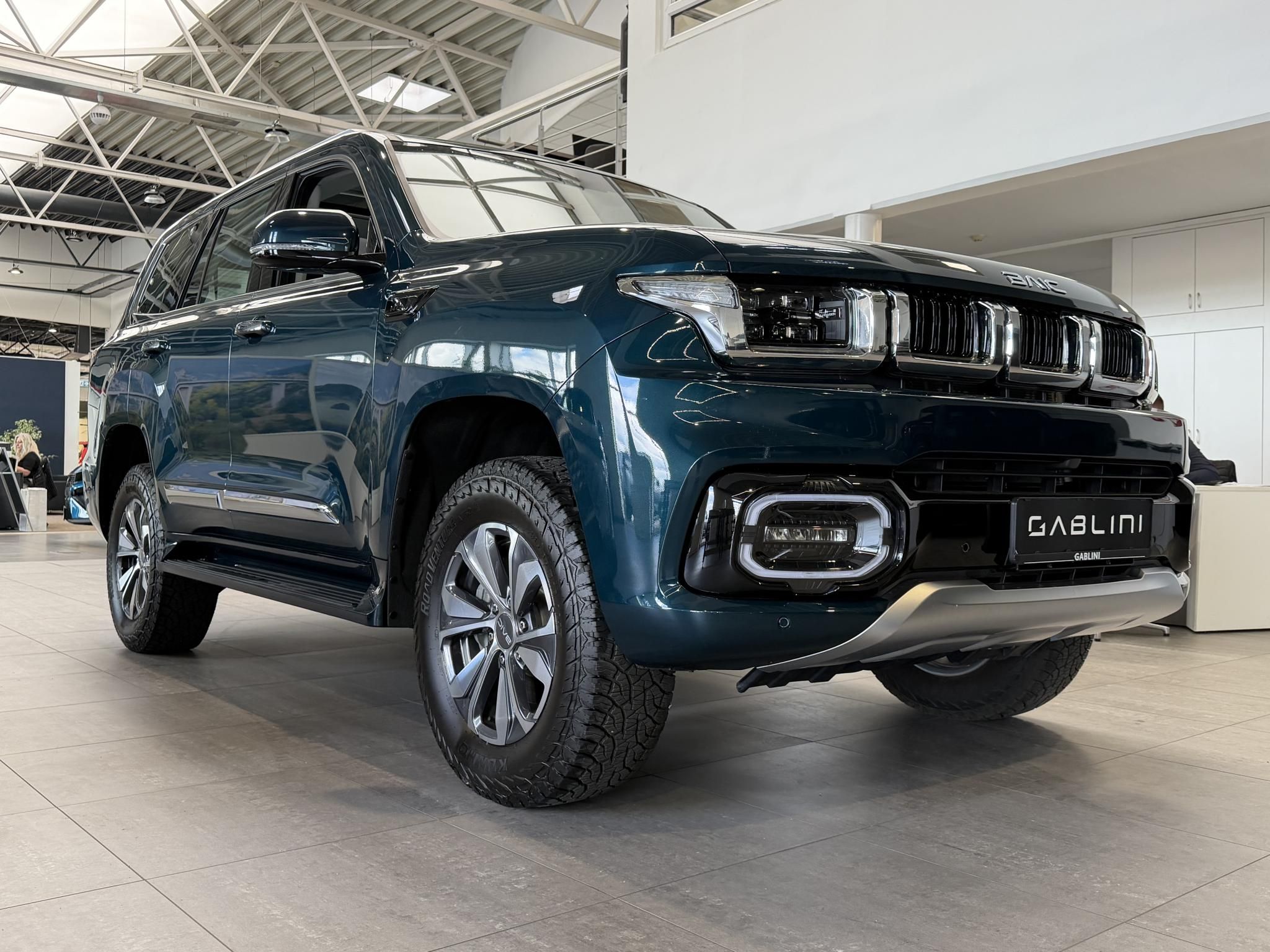 BAIC BJ60 48V mild hybrid Flagship 7 üléses BEVEZETŐ ÁRON - 1. kép