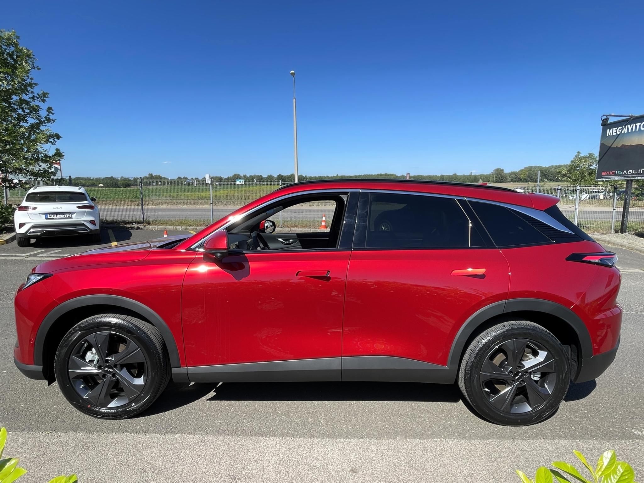 BAIC X55 1.5T 7DCT LUXURY Megérkezett Magyarországra! - 4. kép