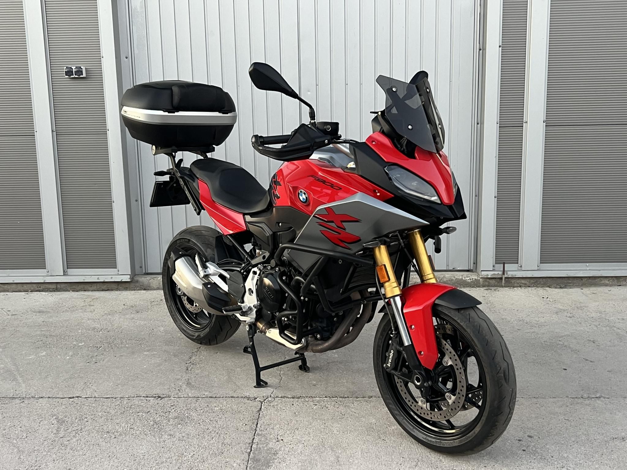 BMW F 900 XR