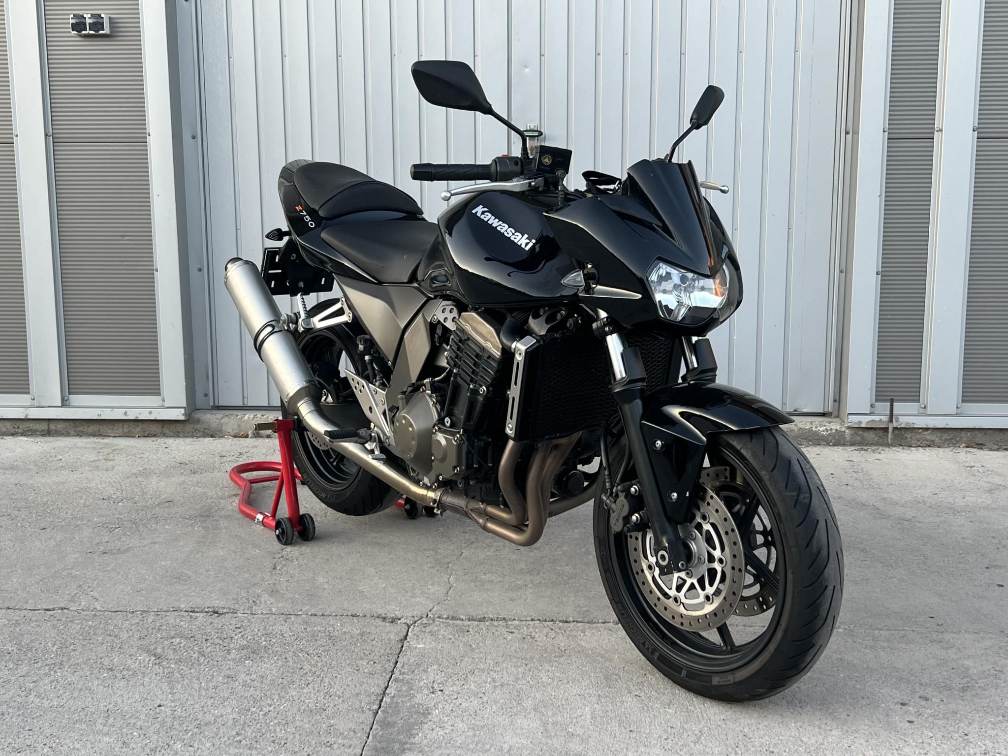 KAWASAKI Z 750