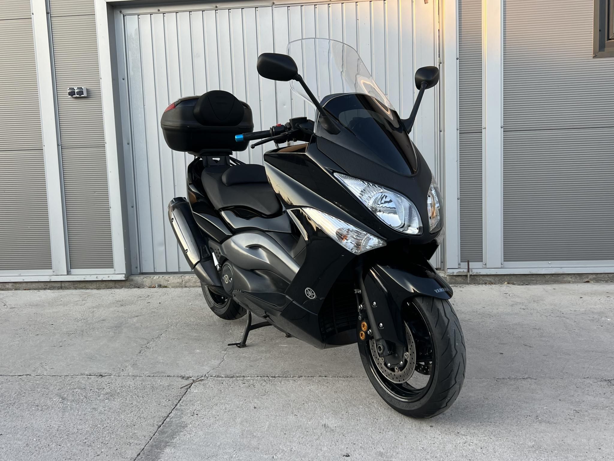 YAMAHA TMAX 500