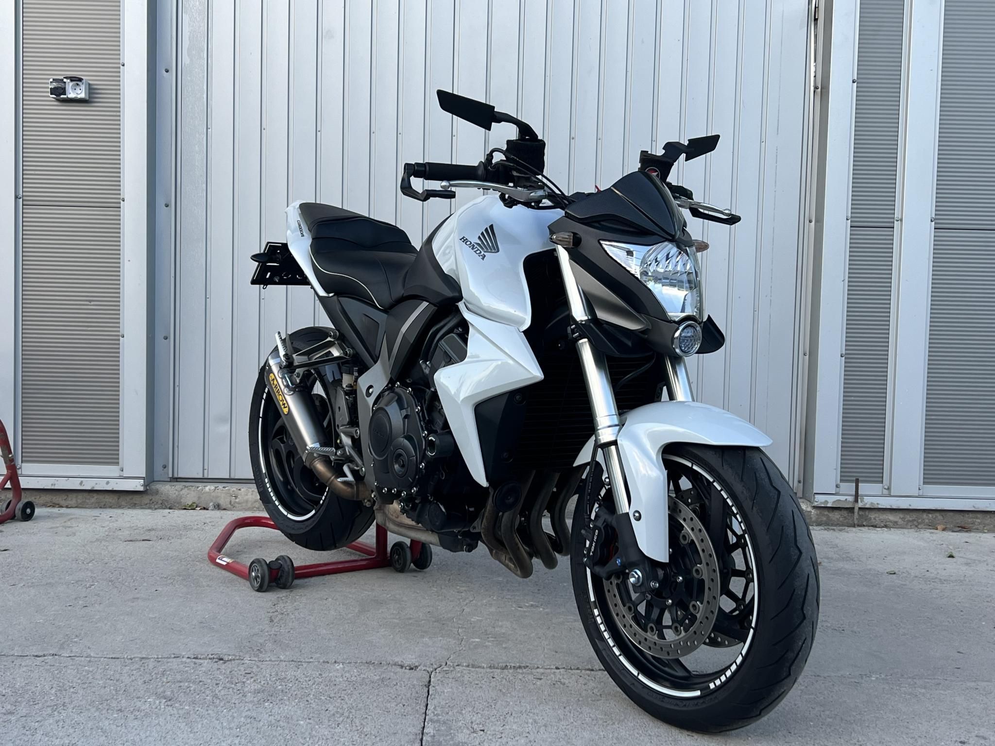 HONDA CB 1000 R