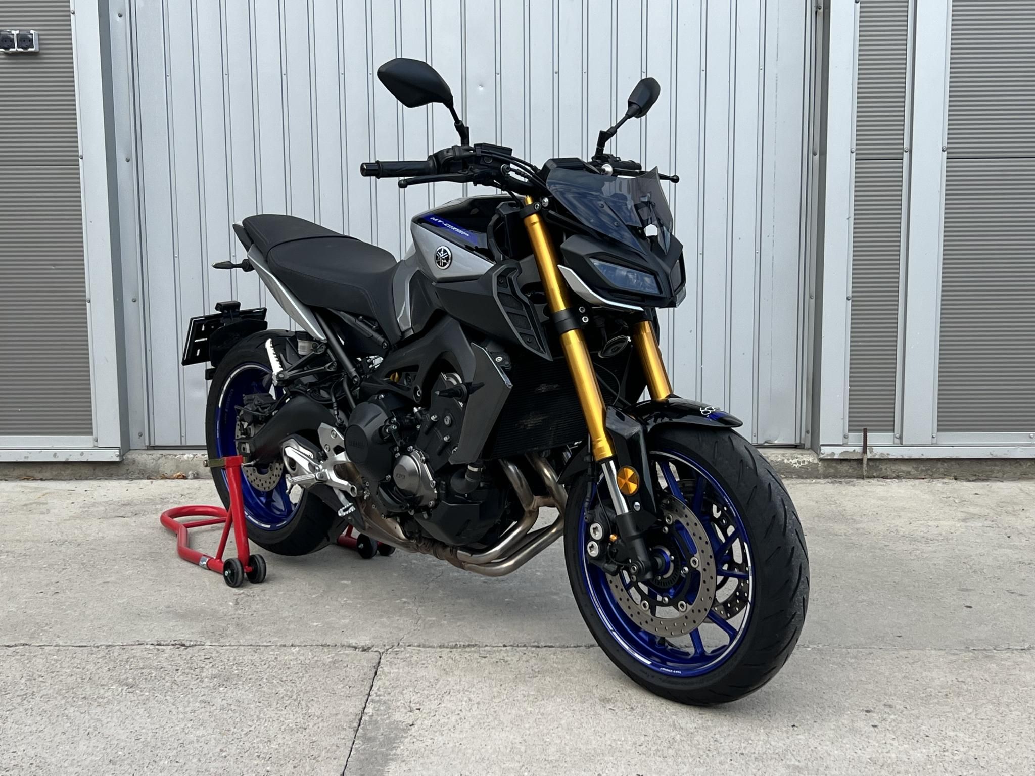 YAMAHA MT-09 SP
