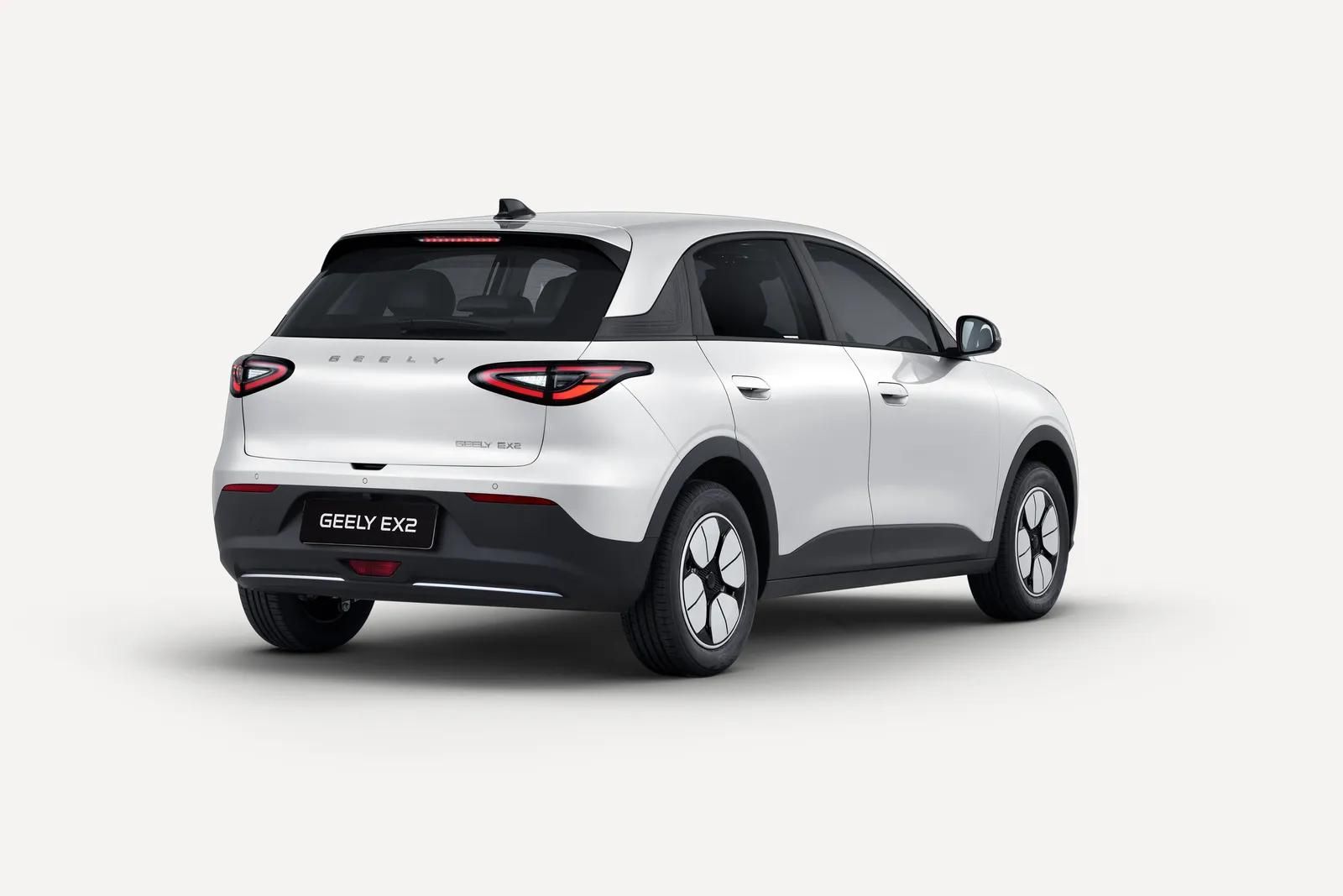 GEELY E2