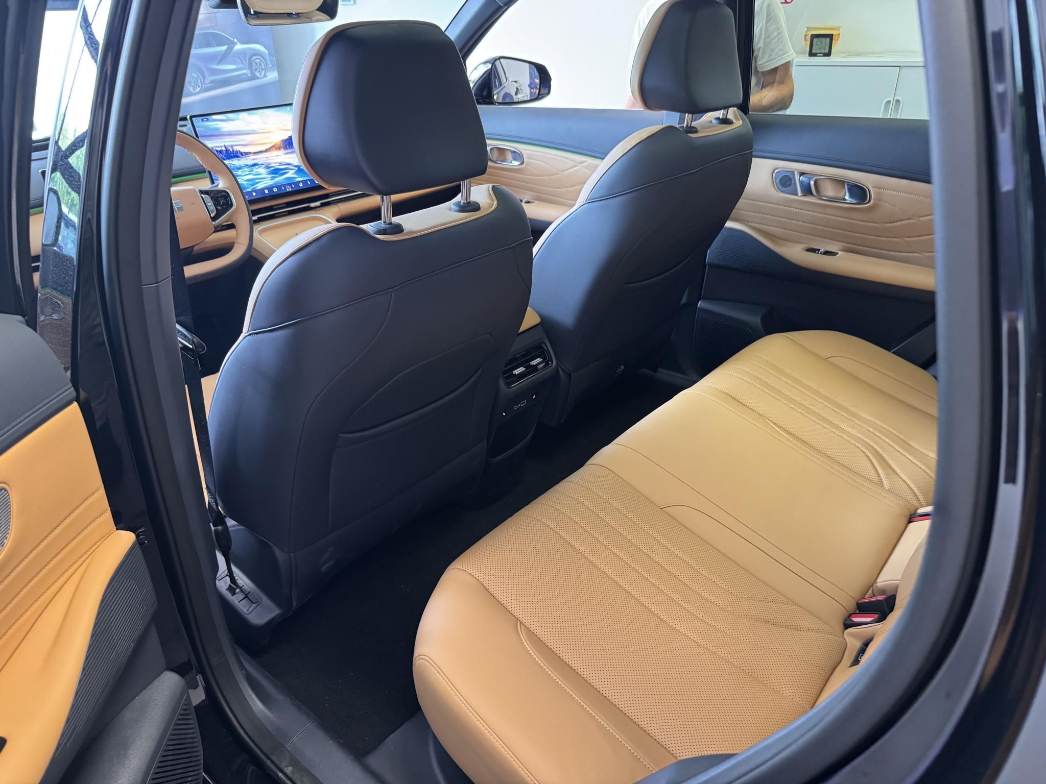 GEELY STARRAY EM-I