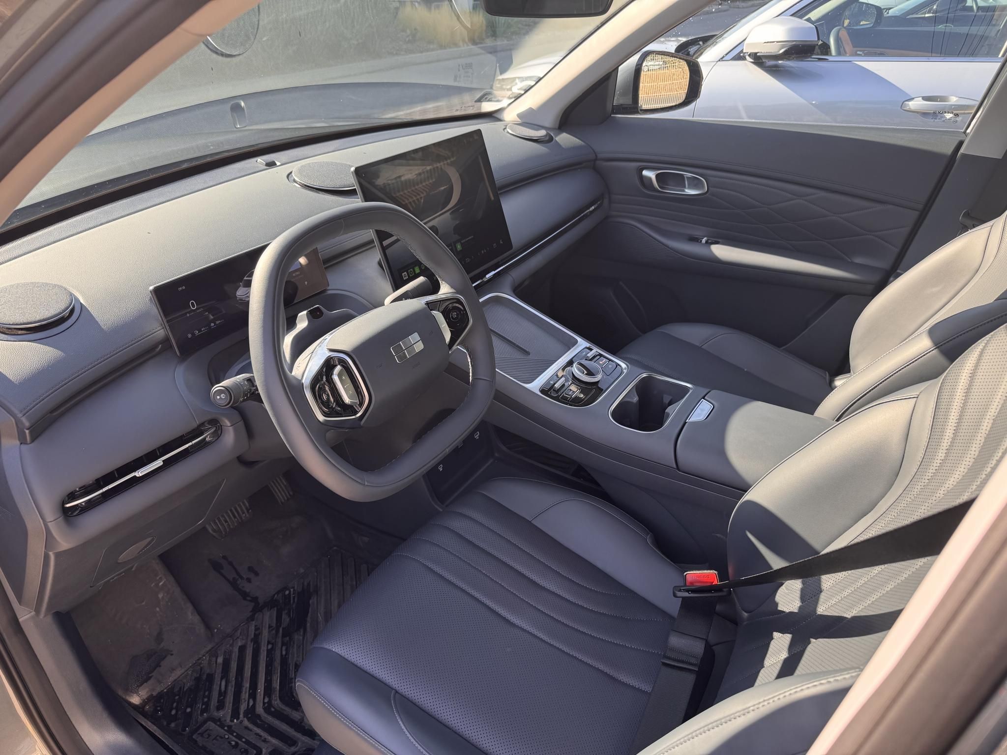 GEELY STARRAY EM-I