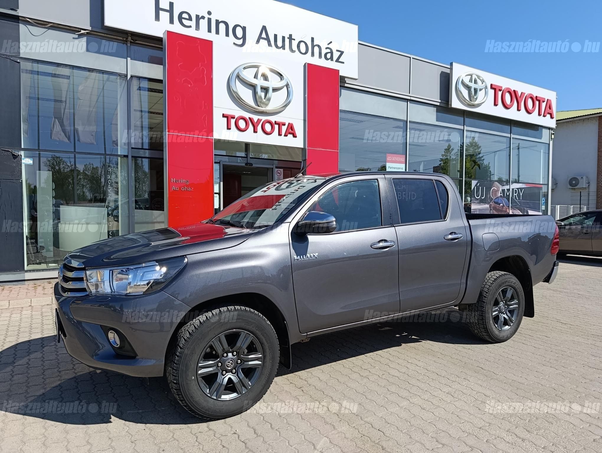 TOYOTA HILUX 2.4 D-4D 4×4 Double Active (Automata) Duplakabinos pickup