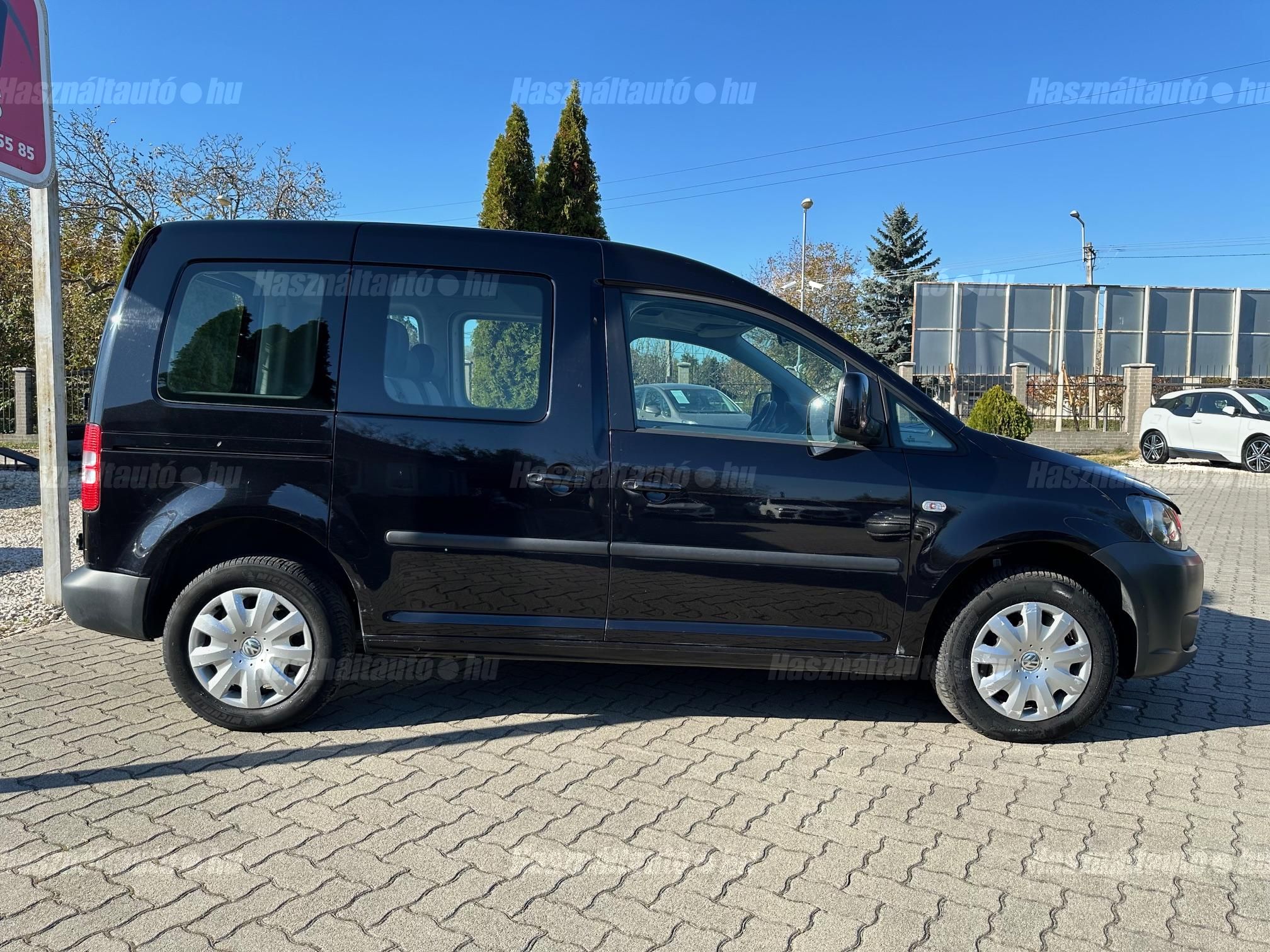 VOLKSWAGEN CADDY 1.6 CR TDI Life Comfortline DSG Automata.3év Garancia.Digitklíma.Navi.Pdc.Friss