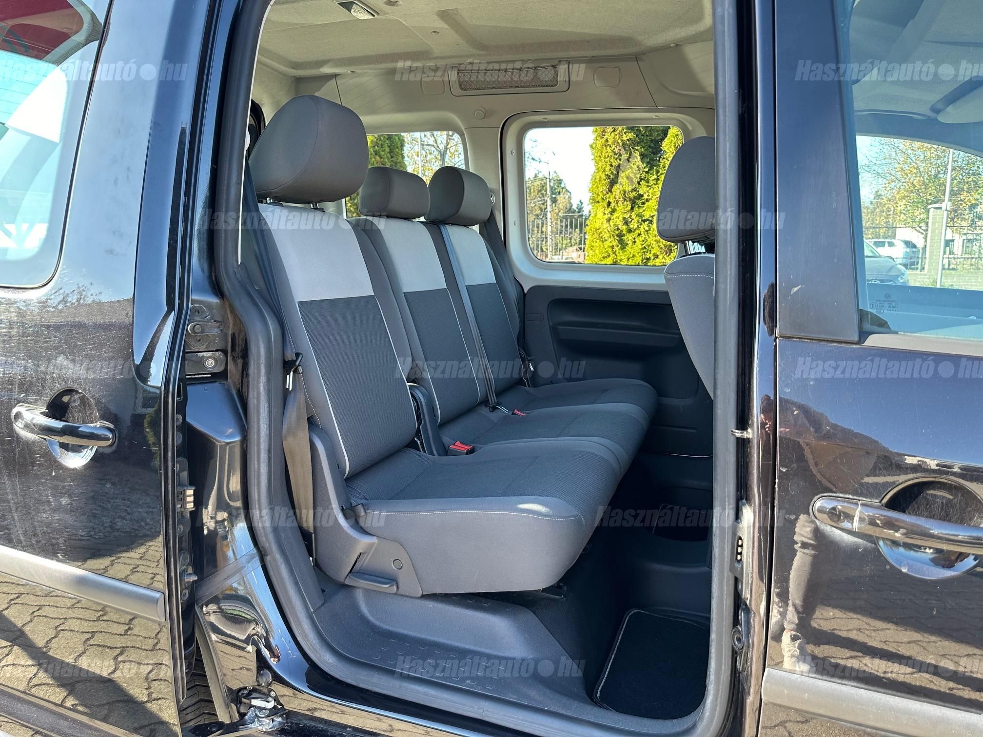 VOLKSWAGEN CADDY 1.6 CR TDI Life Comfortline DSG Automata.3év Garancia.Digitklíma.Navi.Pdc.Friss