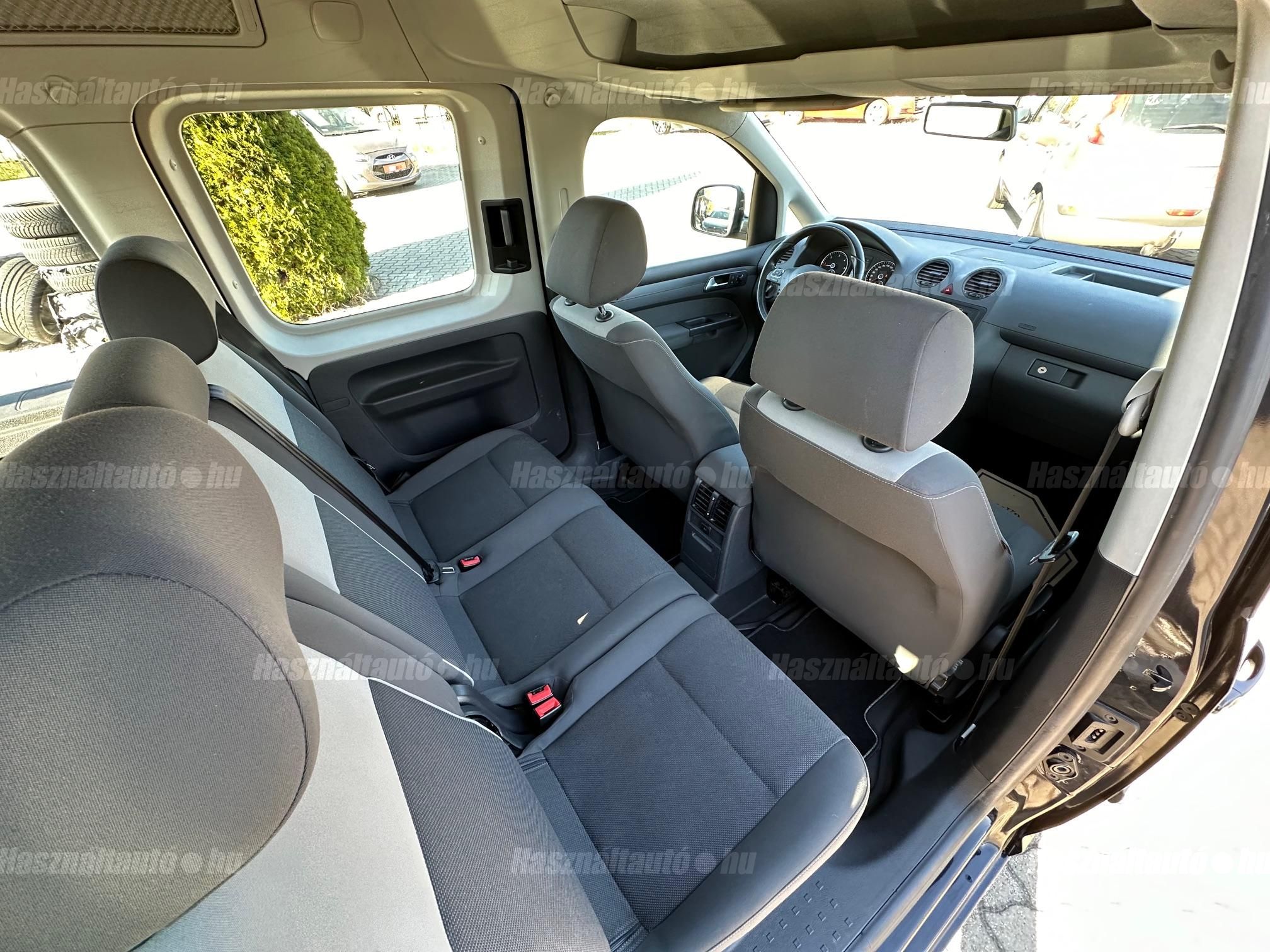 VOLKSWAGEN CADDY 1.6 CR TDI Life Comfortline DSG Automata.3év Garancia.Digitklíma.Navi.Pdc.Friss
