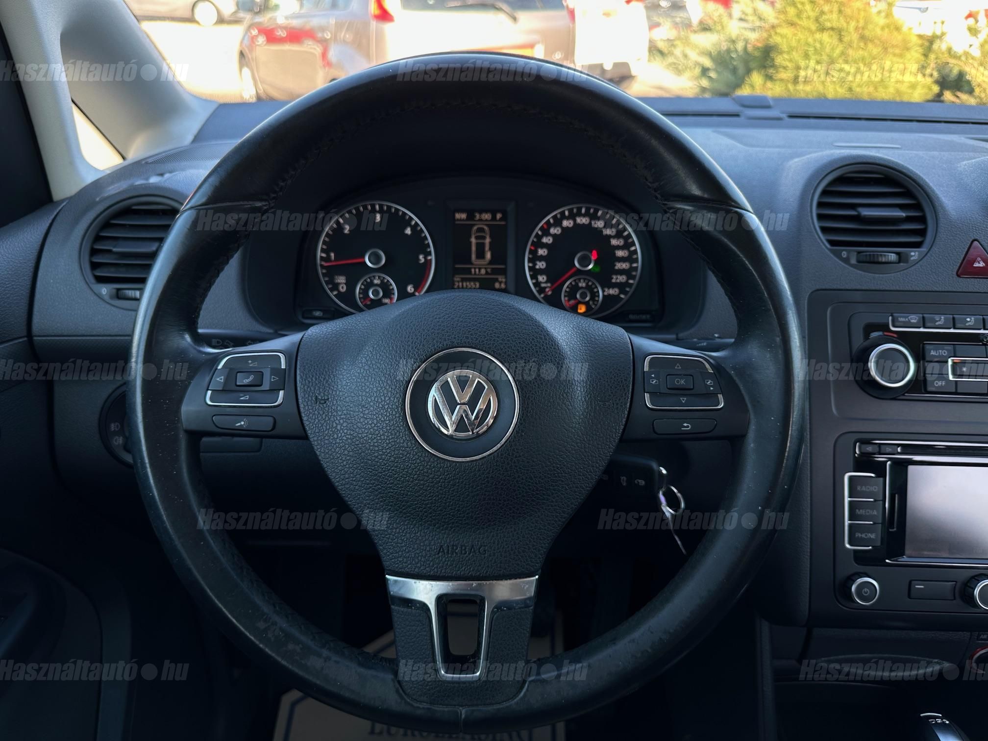 VOLKSWAGEN CADDY 1.6 CR TDI Life Comfortline DSG Automata.3év Garancia.Digitklíma.Navi.Pdc.Friss