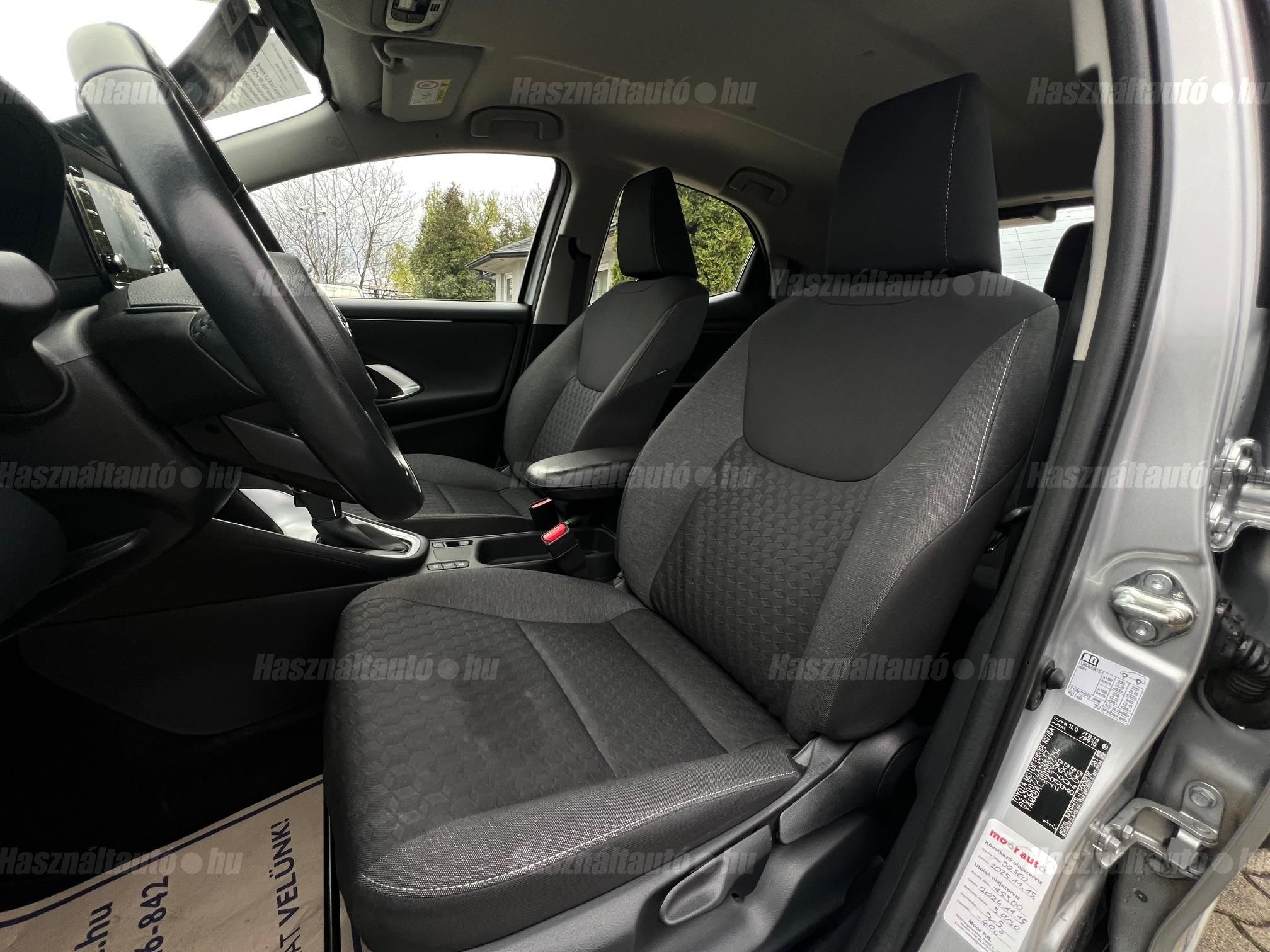 TOYOTA YARIS 1.5 Hybrid Selection Style VIP e-CVT